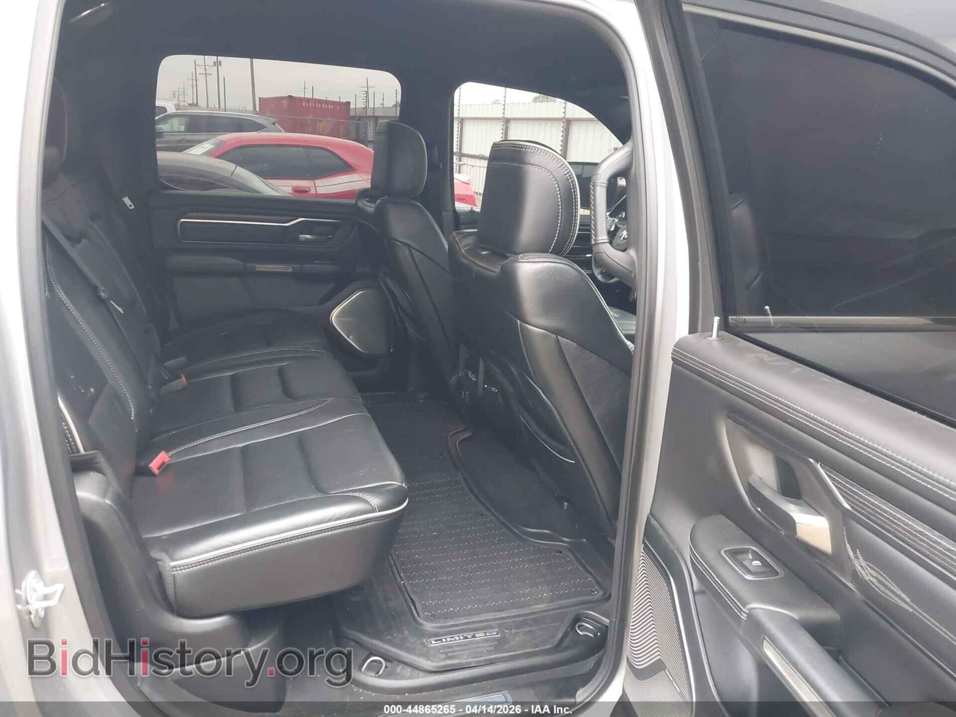 2019 RAM 1500 - VIN: 1C6SRFHT3KN643181 - Фото 8
