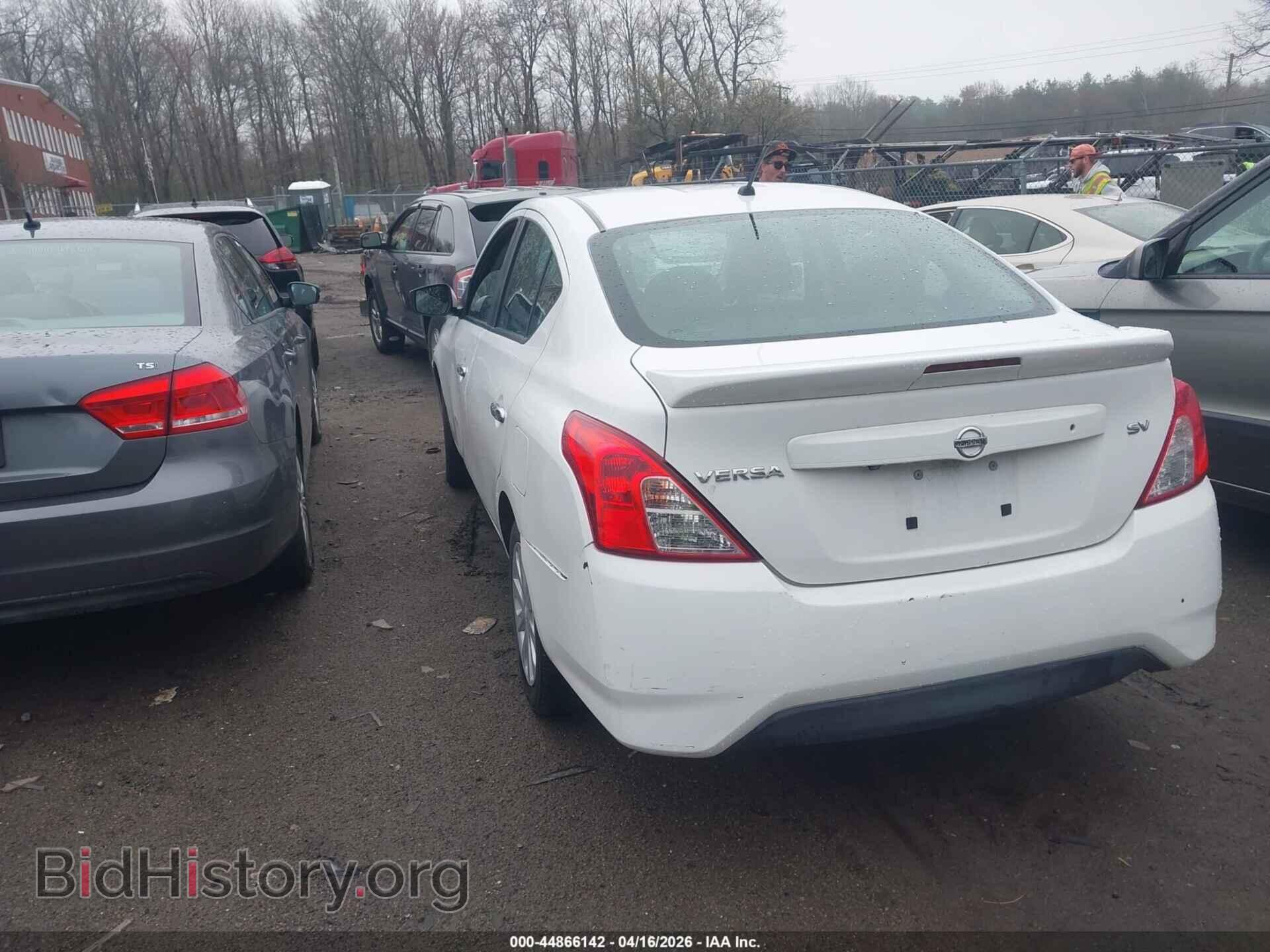 2019 NISSAN VERSA - VIN: 3N1CN7APXKL802292 - Photo 3