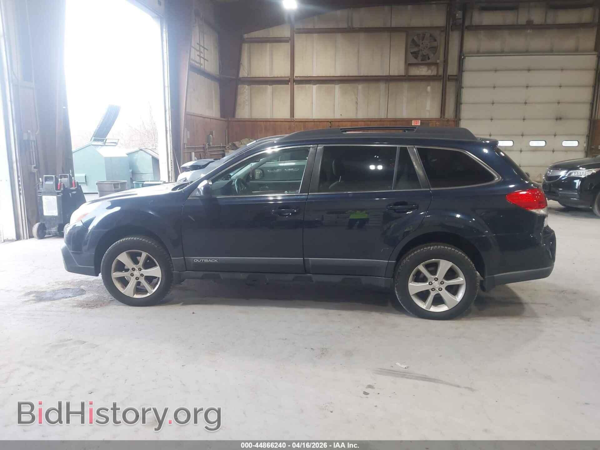 2014 SUBARU OUTBACK - VIN: 4S4BRBLC7E3234444 - Фото 14