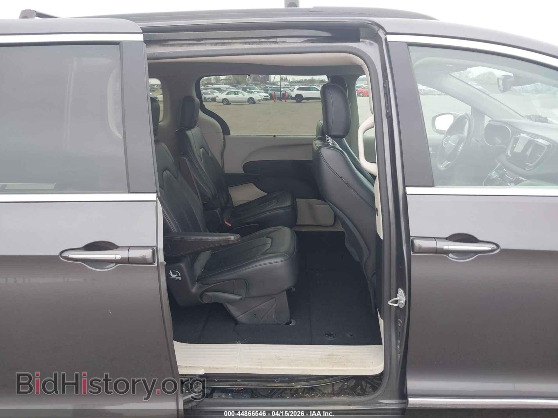 2017 CHRYSLER PACIFICA - VIN: 2C4RC1BG4HR501828 - Фото 8