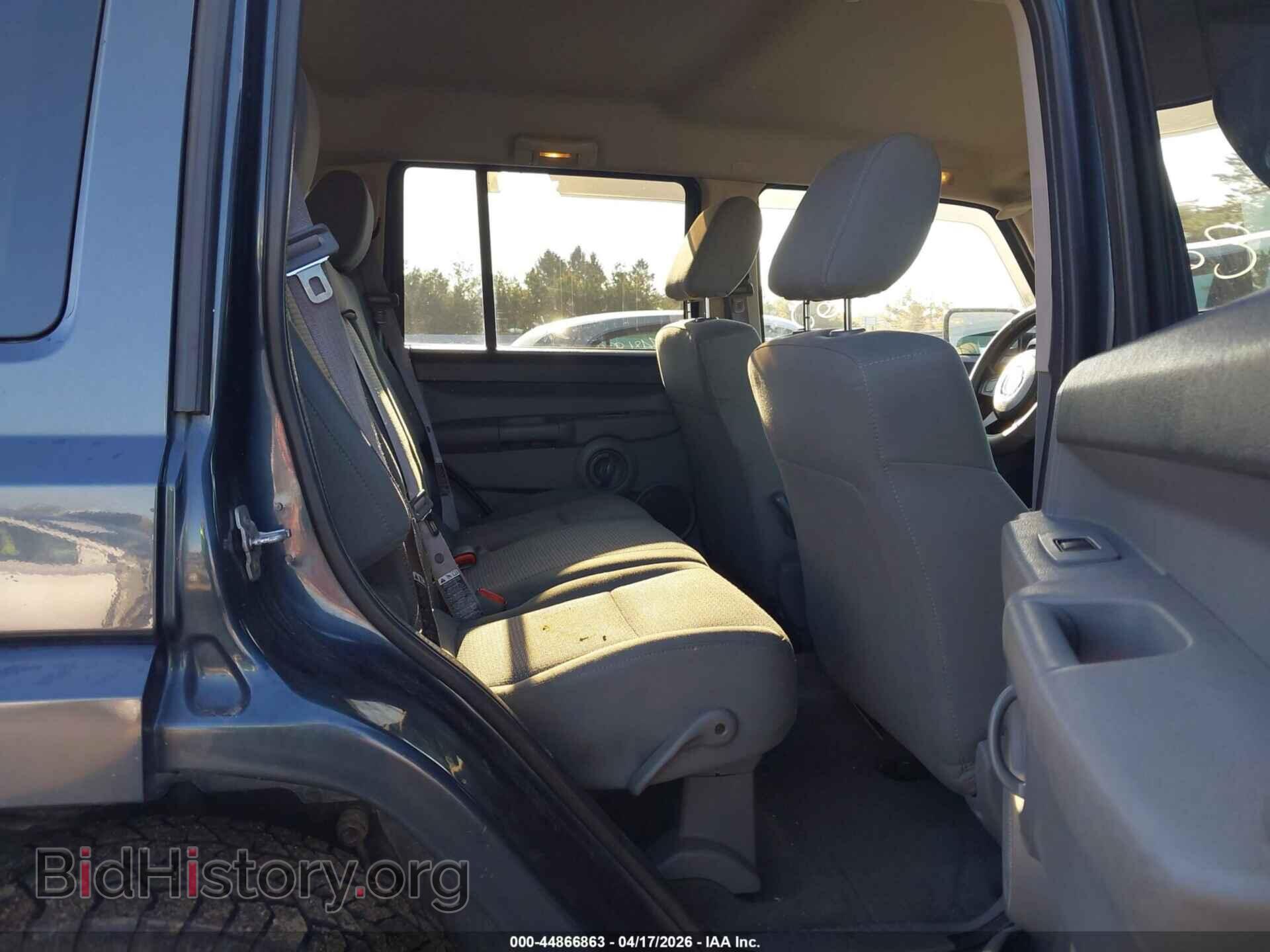 2007 JEEP COMMANDER - VIN: 1J8HG48K17C685588 - Фото 8