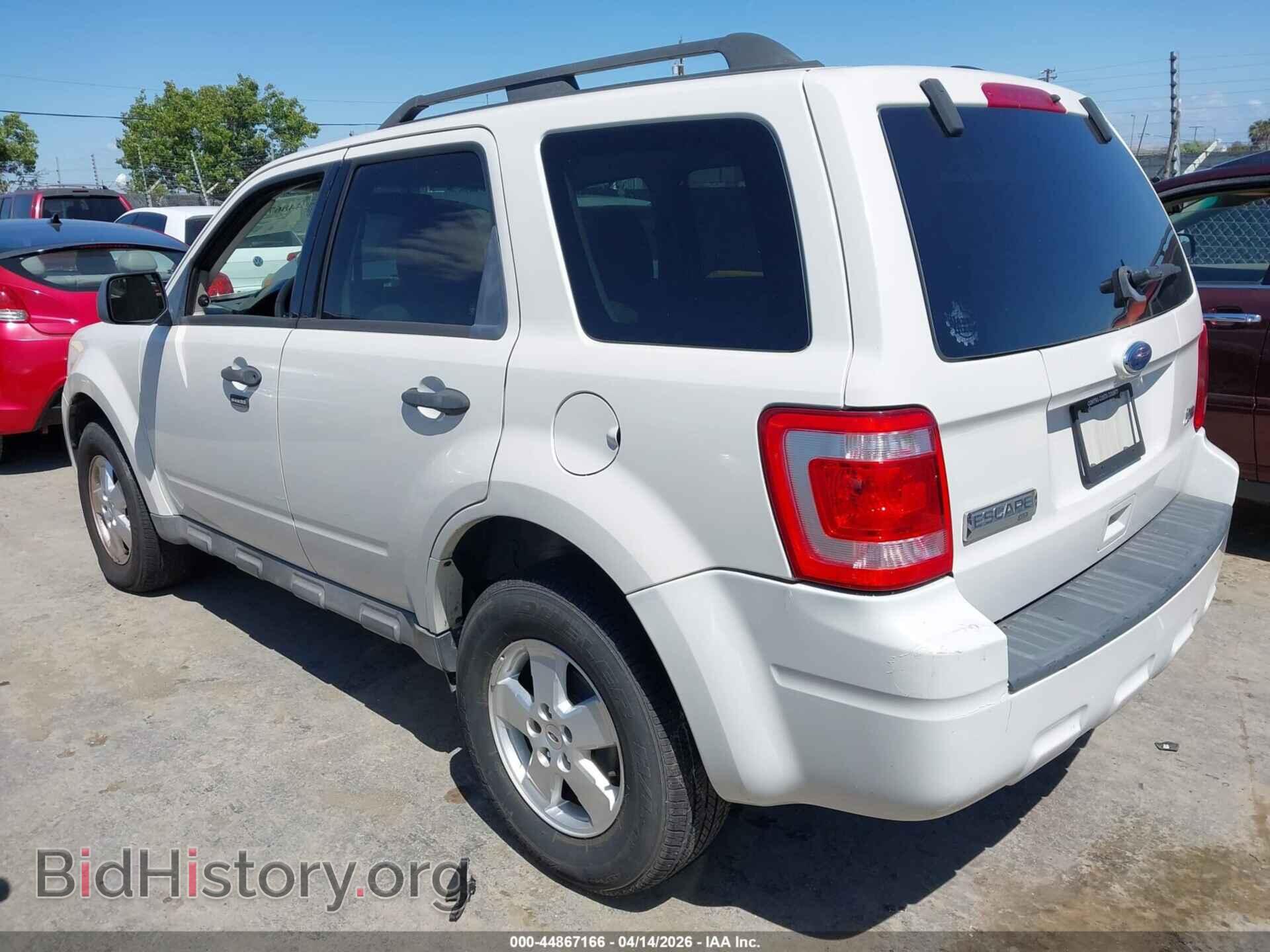 2010 FORD ESCAPE - VIN: 1FMCU0DG4AKC84551 - Фото 3