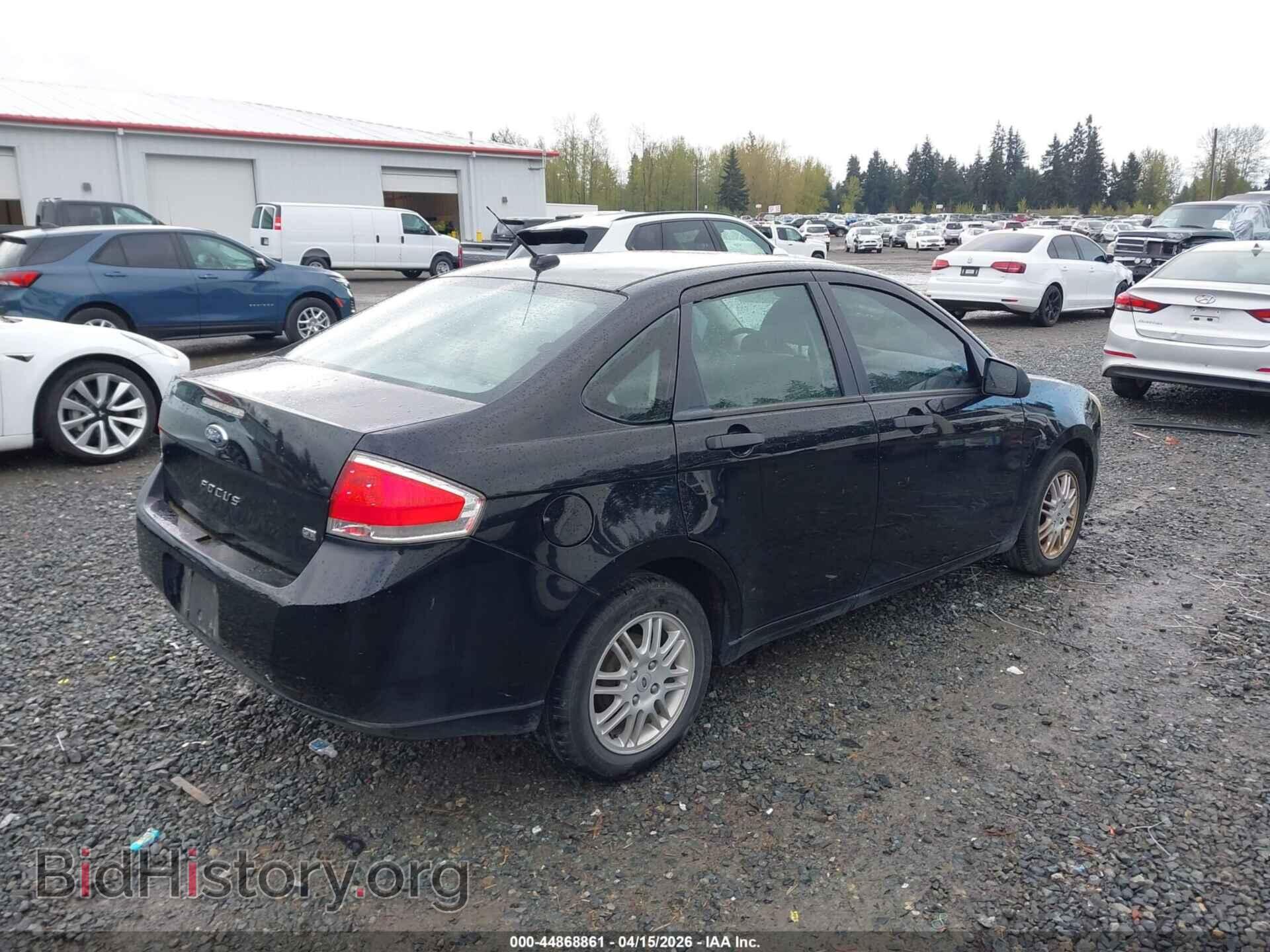 2011 FORD FOCUS - VIN: 1FAHP3FN7BW180280 - Фото 4