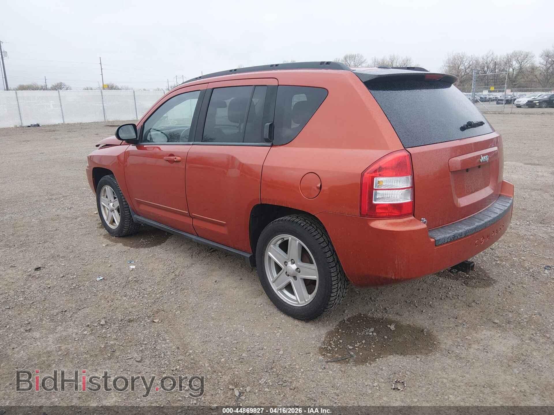 2010 JEEP COMPASS - VIN: 1J4NT4FB8AD506144 - Фото 3