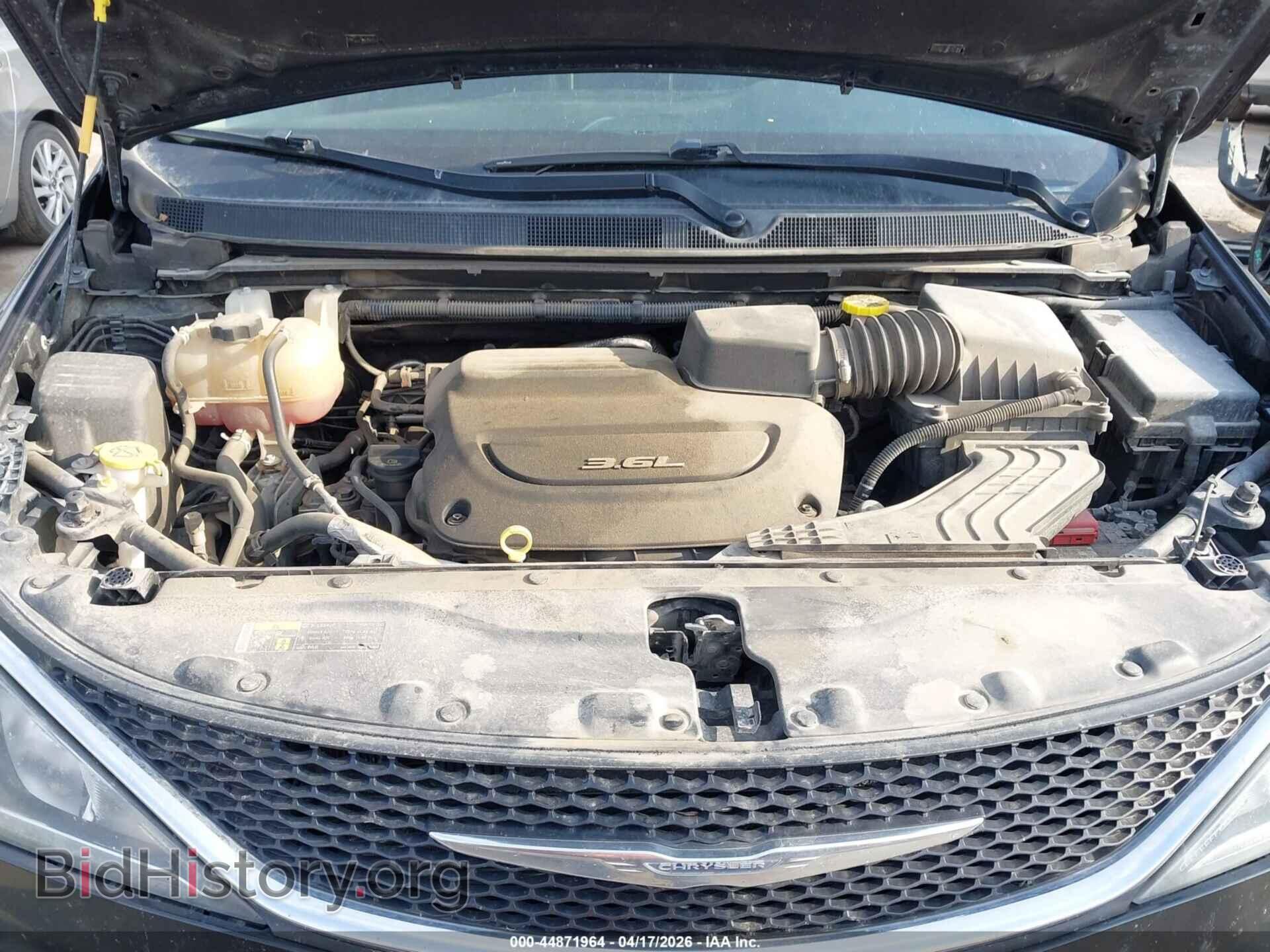 2017 CHRYSLER PACIFICA - VIN: 2C4RC1BG7HR745134 - Фото 10