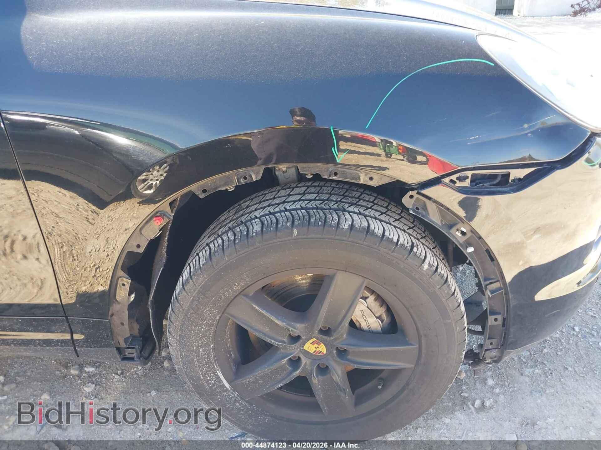 2011 PORSCHE CAYENNE - VIN: WP1AB2A28BLA47206 - Фото 6