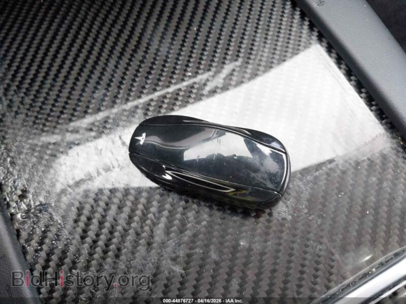 2016 Tesla MODEL S (VIN 5YJSA1E14GF139766) — photo 11 of 16