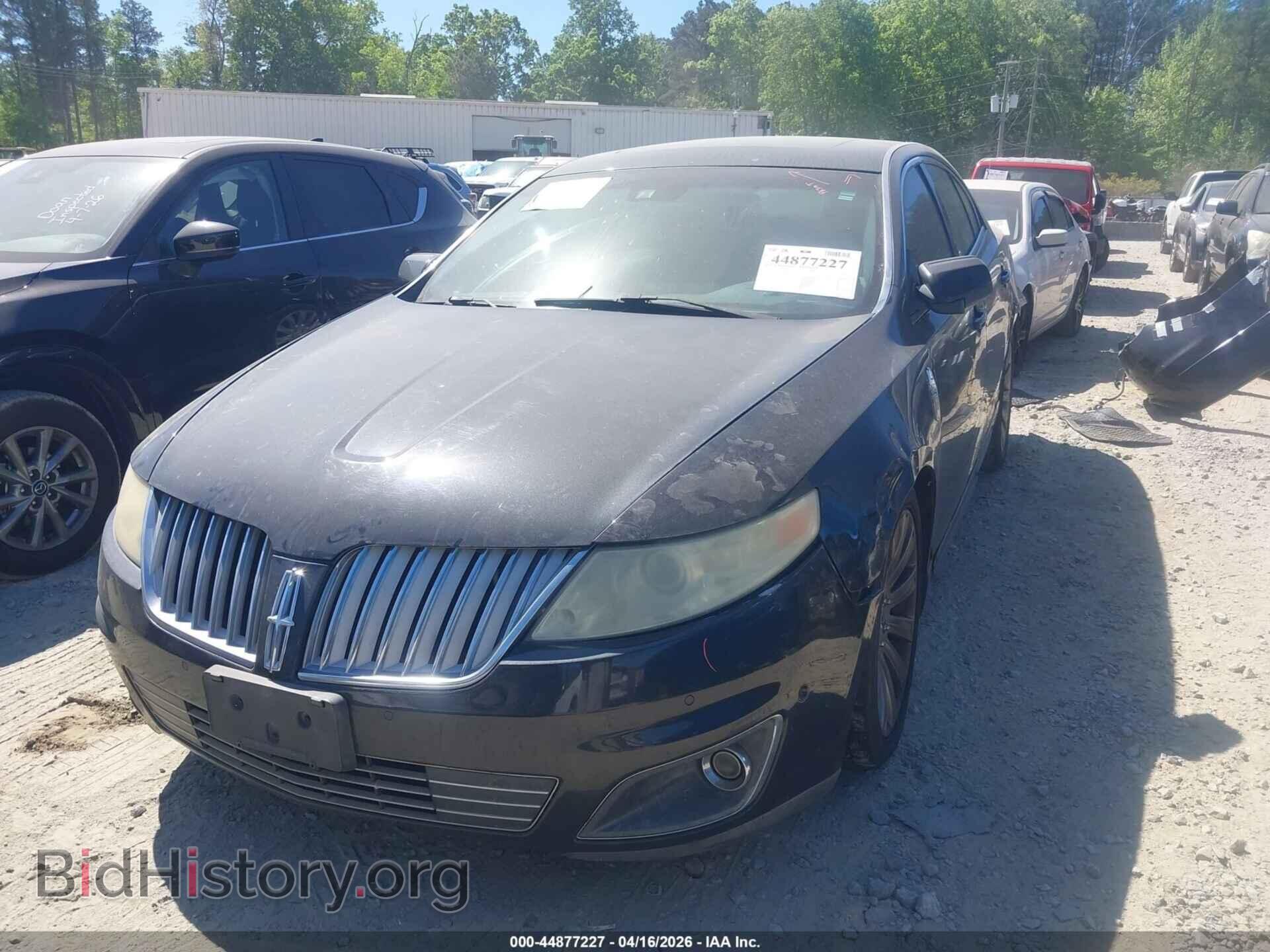2010 LINCOLN MKS - VIN: 1LNHL9FT8AG600530 - Фото 2