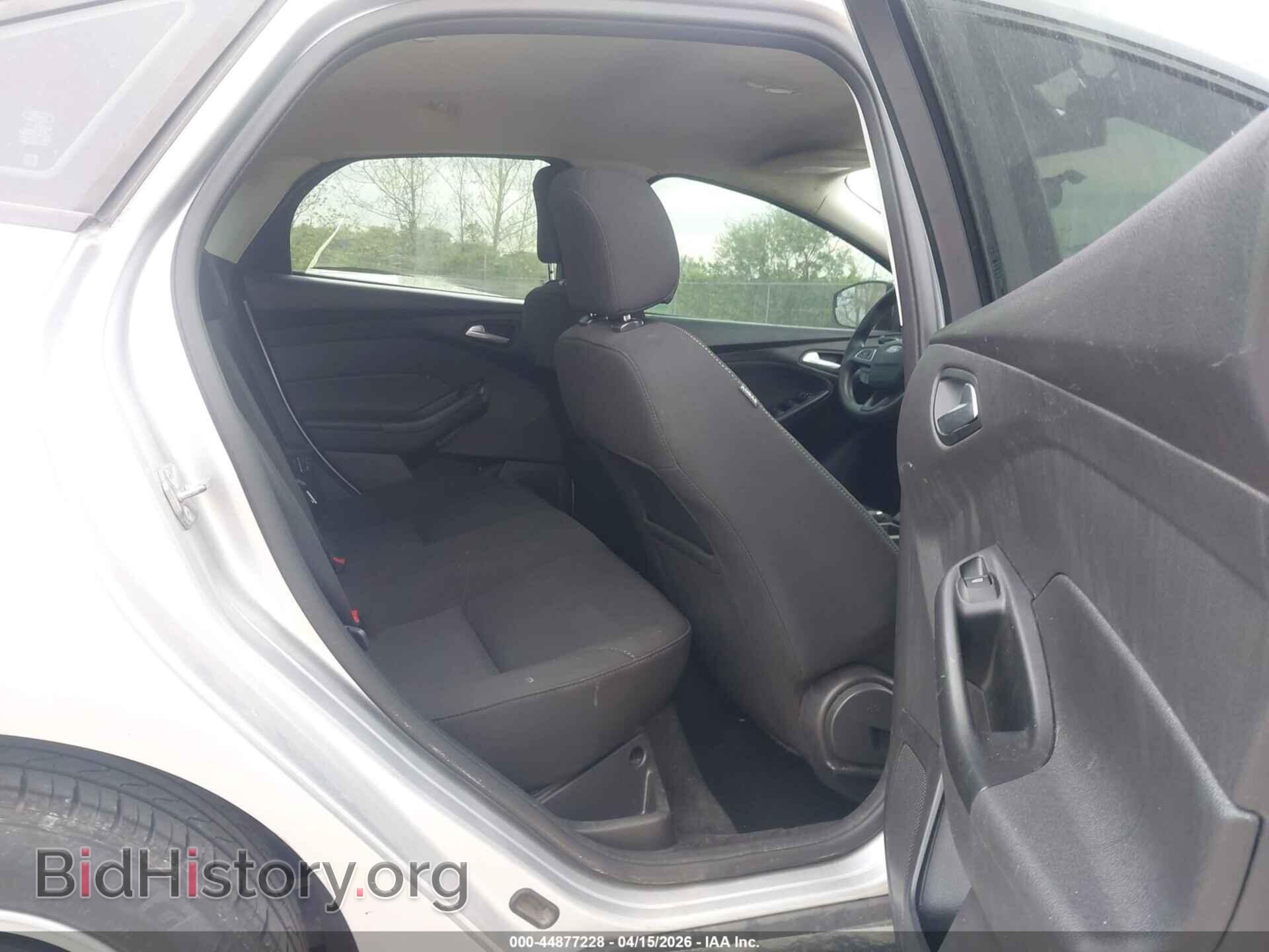 2017 FORD FOCUS - VIN: 1FADP3F2XHL324693 - Фото 8