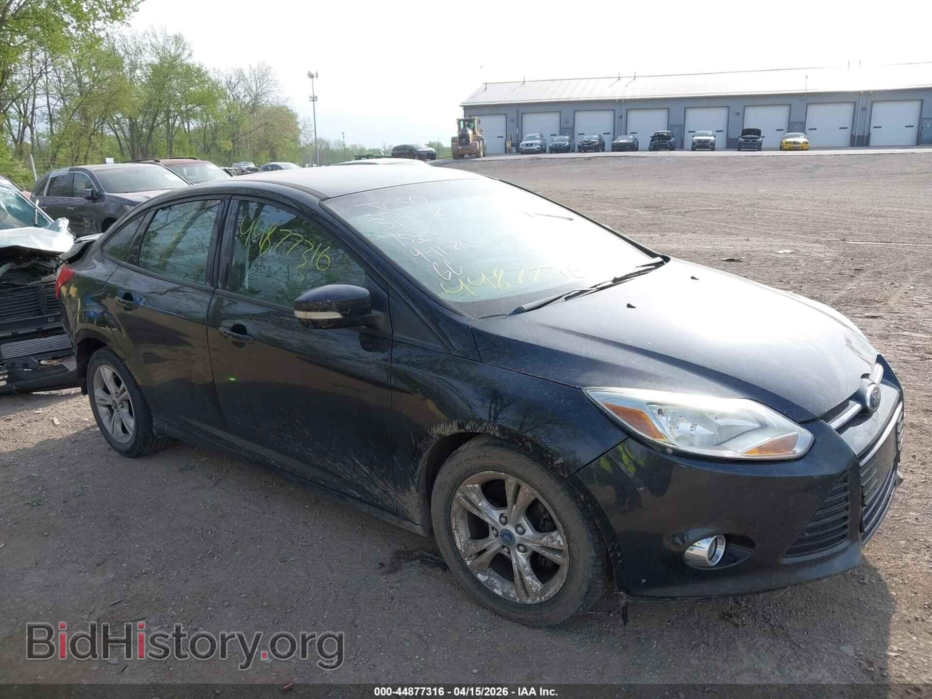 Photo 1FAHP3F20CL319898 - FORD FOCUS 2012