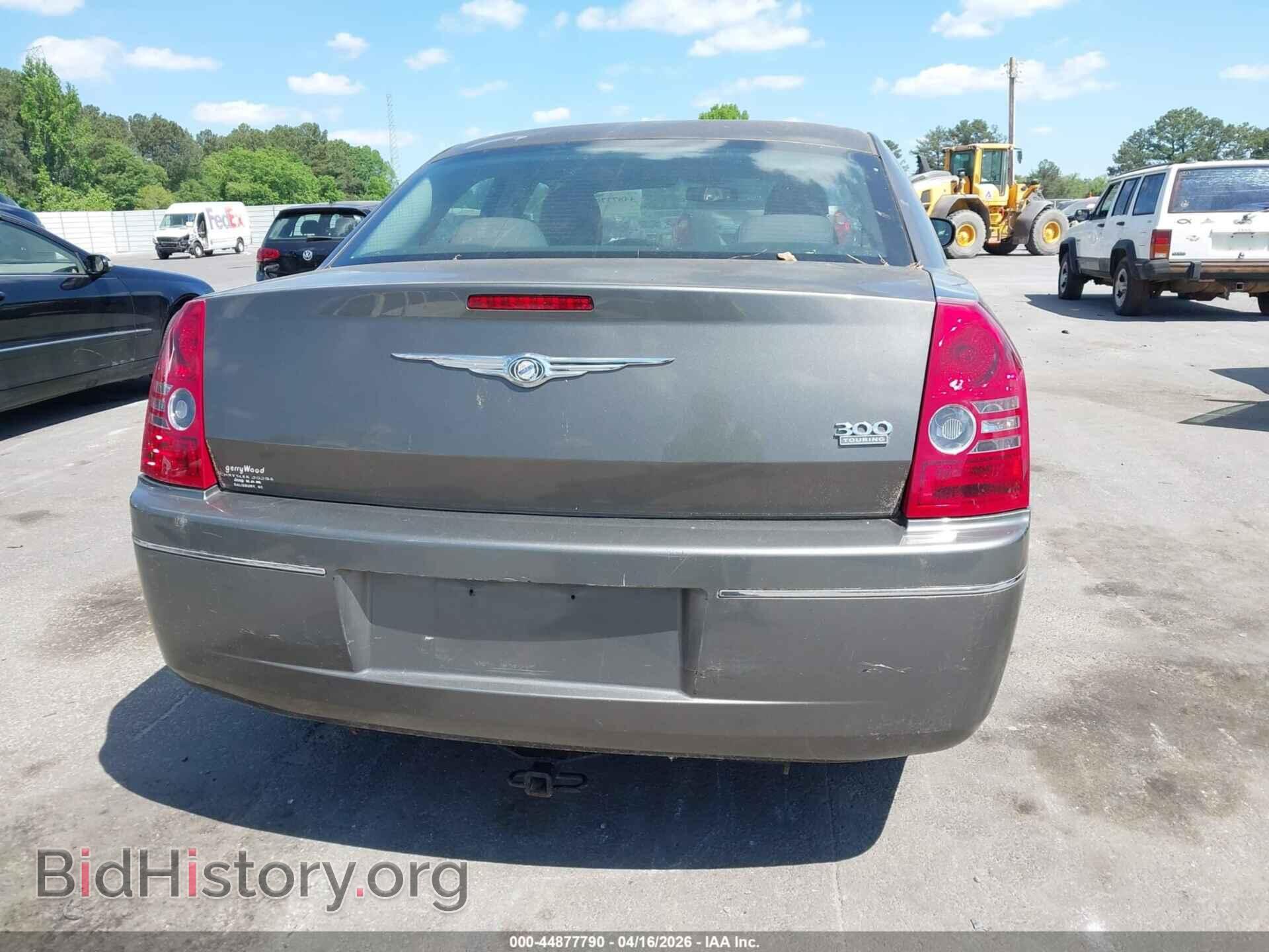 2010 CHRYSLER 300 - VIN: 2C3CA4CD9AH173811 - Фото 6