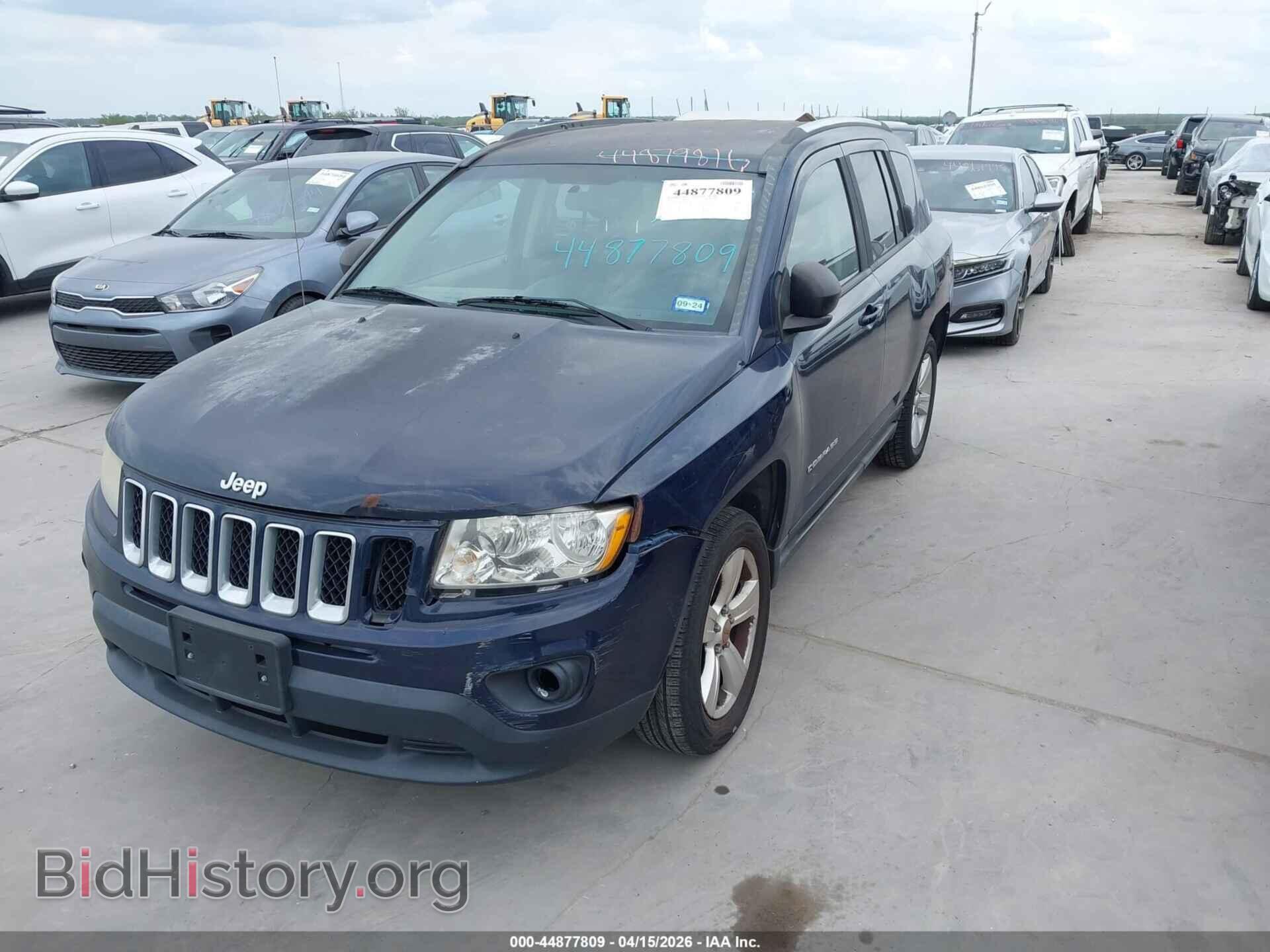 2012 JEEP COMPASS - VIN: 1C4NJCBB1CD678370 - Фото 2