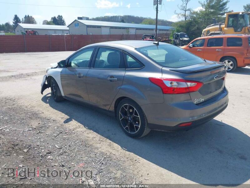 2014 Ford FOCUS (VIN 1FADP3F20EL285091) — photo 3 of 17