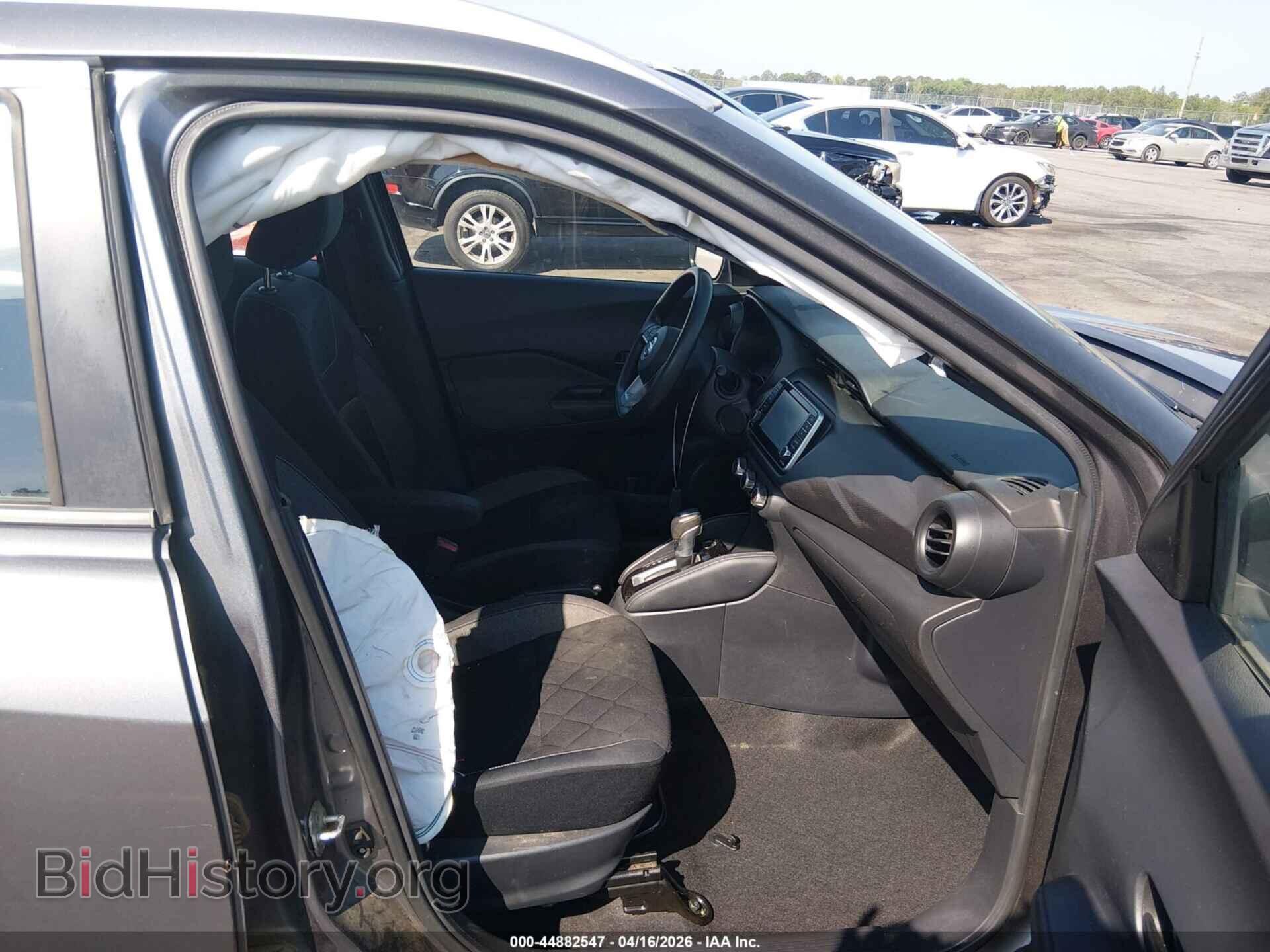 2019 NISSAN KICKS - VIN: 3N1CP5CU3KL517564 - Фото 5