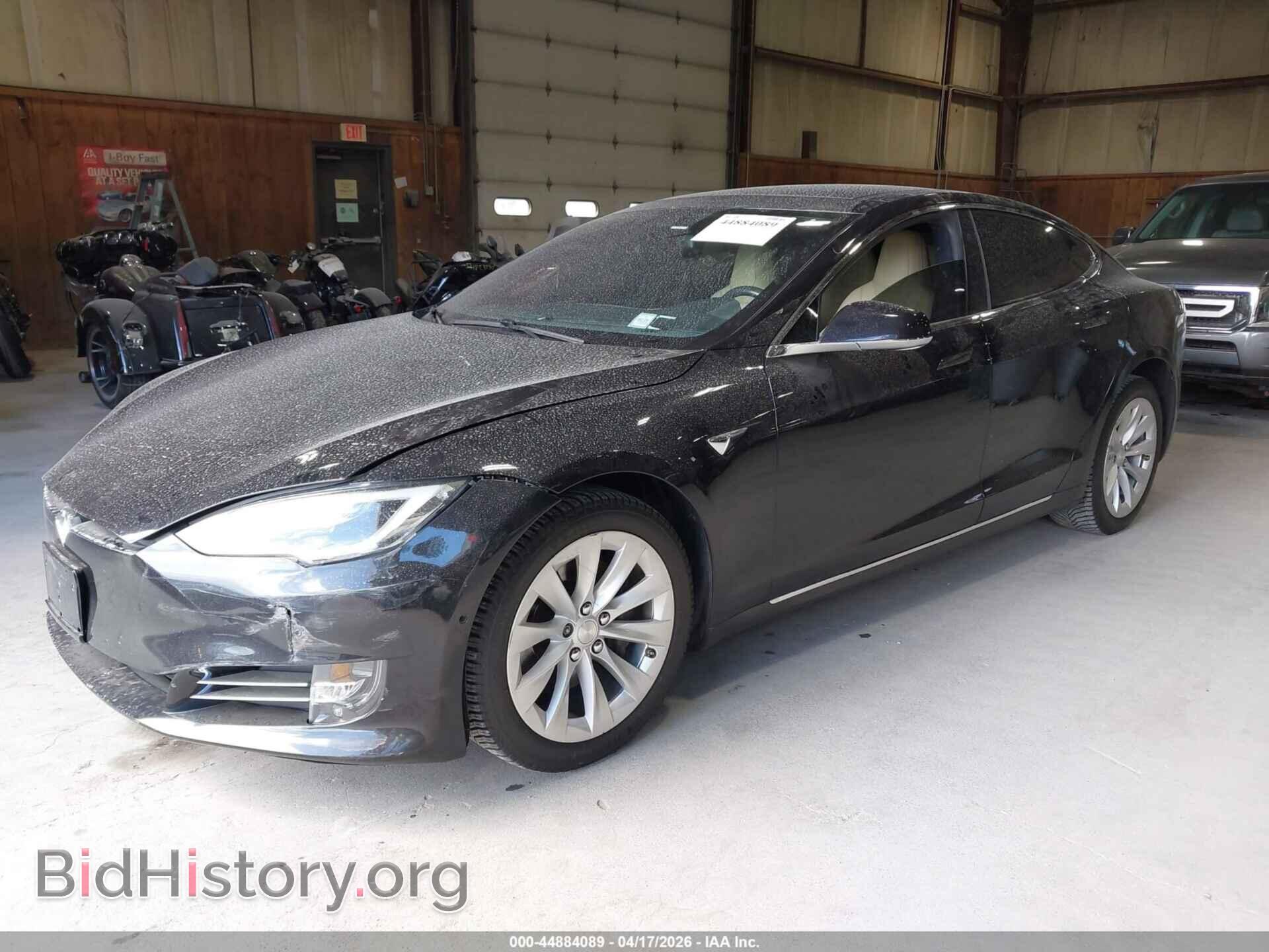 2017 TESLA MODEL S - VIN: 5YJSA1E22HF178785 - Фото 2