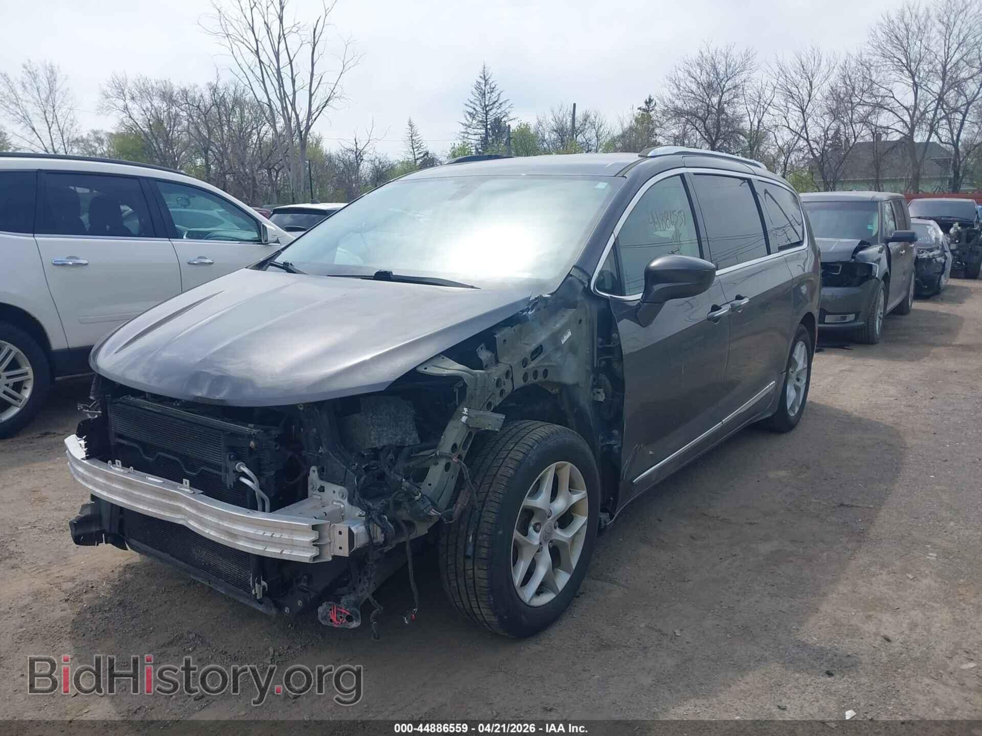 2018 CHRYSLER PACIFICA - VIN: 2C4RC1BG5JR123069 - Фото 2