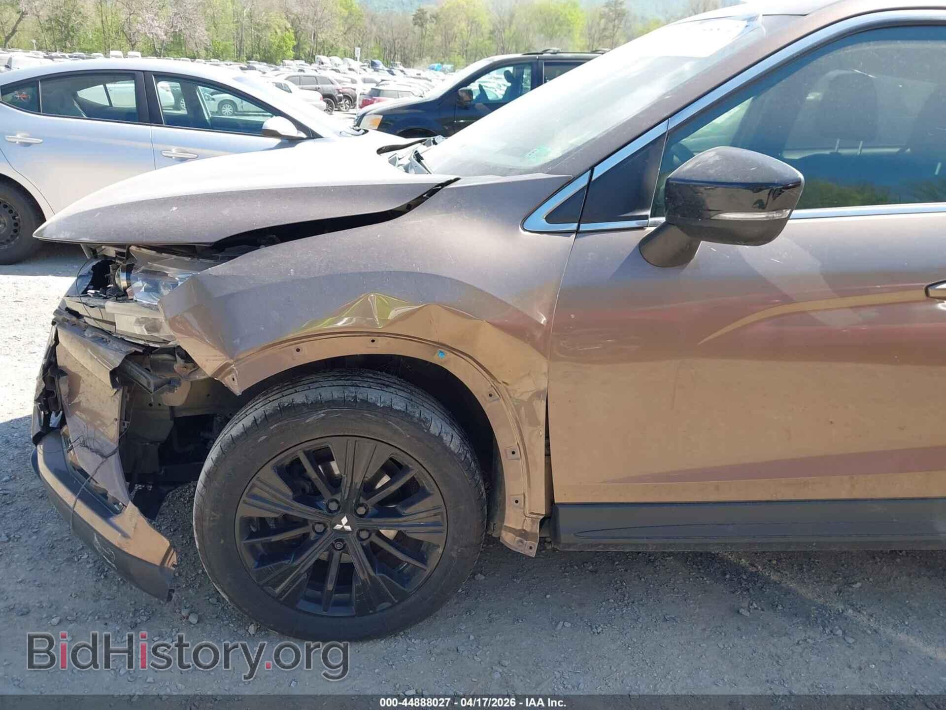 2018 MITSUBISHI ECLIPSE CROSS - VIN: JA4AT4AA4JZ066892 - Photo 18