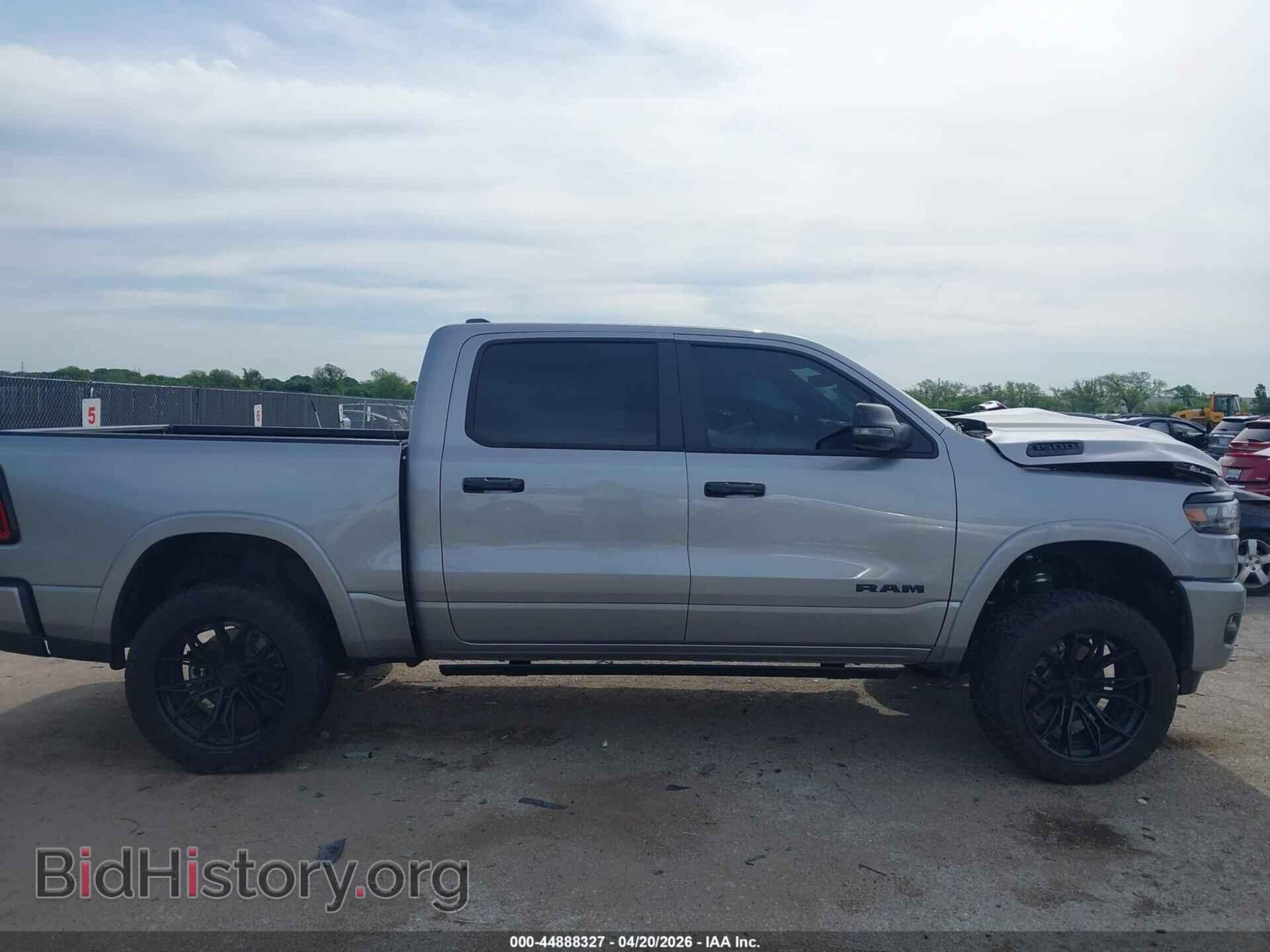 2025 RAM 1500 - VIN: 1C6SRFFP2SN699571 - Фото 13