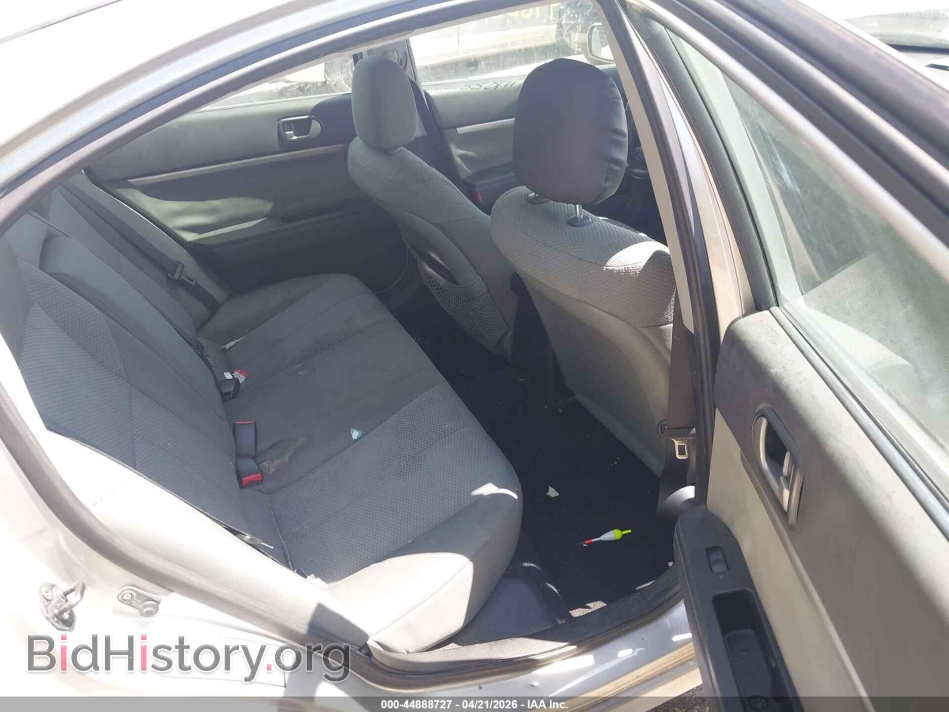 2011 MITSUBISHI GALANT - VIN: 4A32B2FF0BE028510 - Фото 8