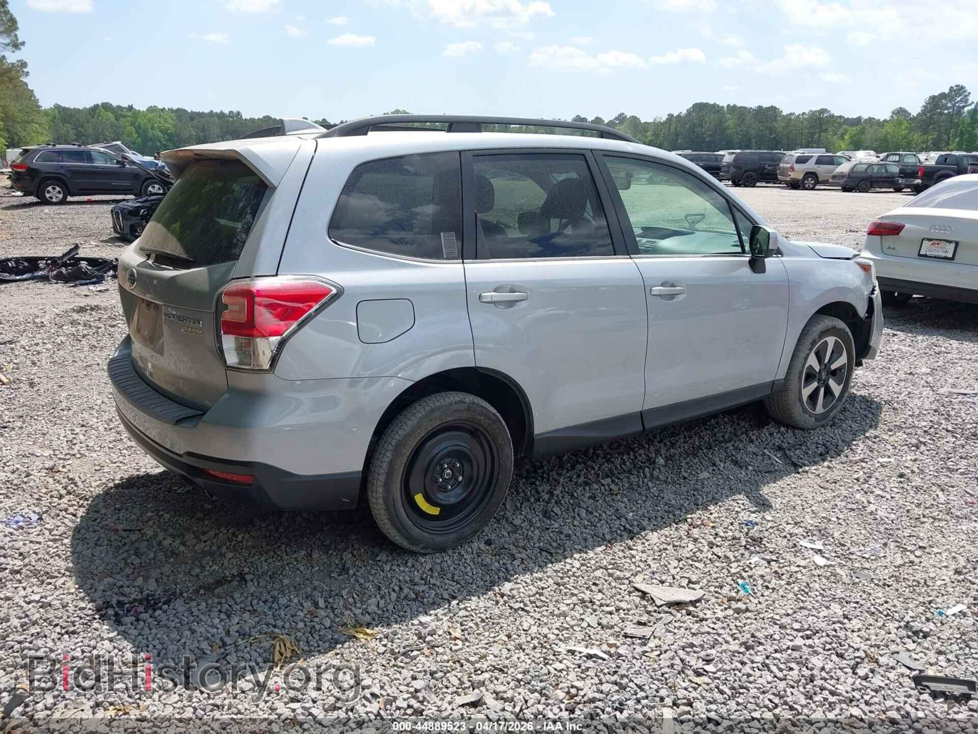 2017 SUBARU FORESTER - VIN: JF2SJAJC1HH574786 - Фото 4