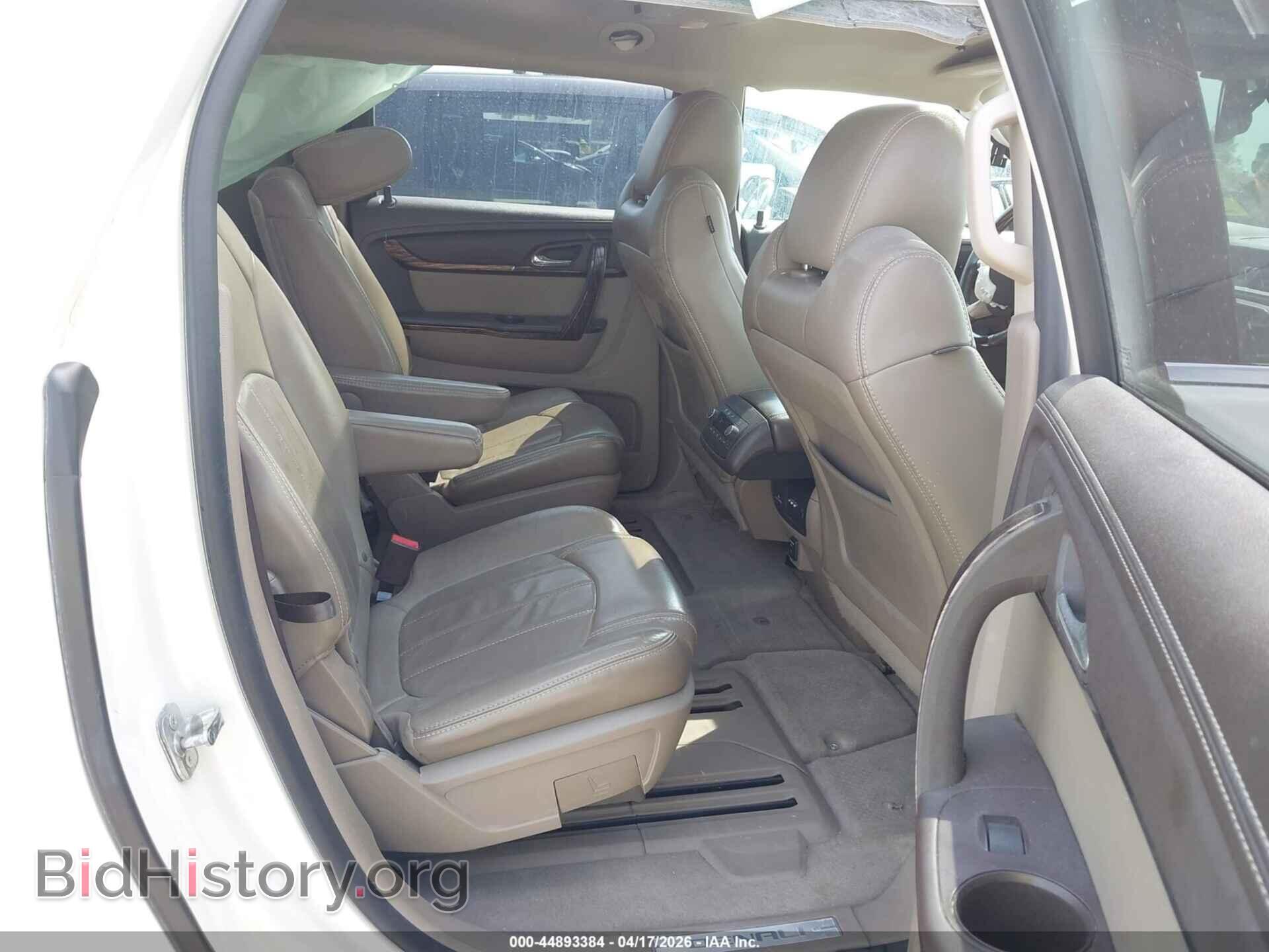2014 GMC ACADIA - VIN: 1GKKRTKD4EJ207397 - Photo 8