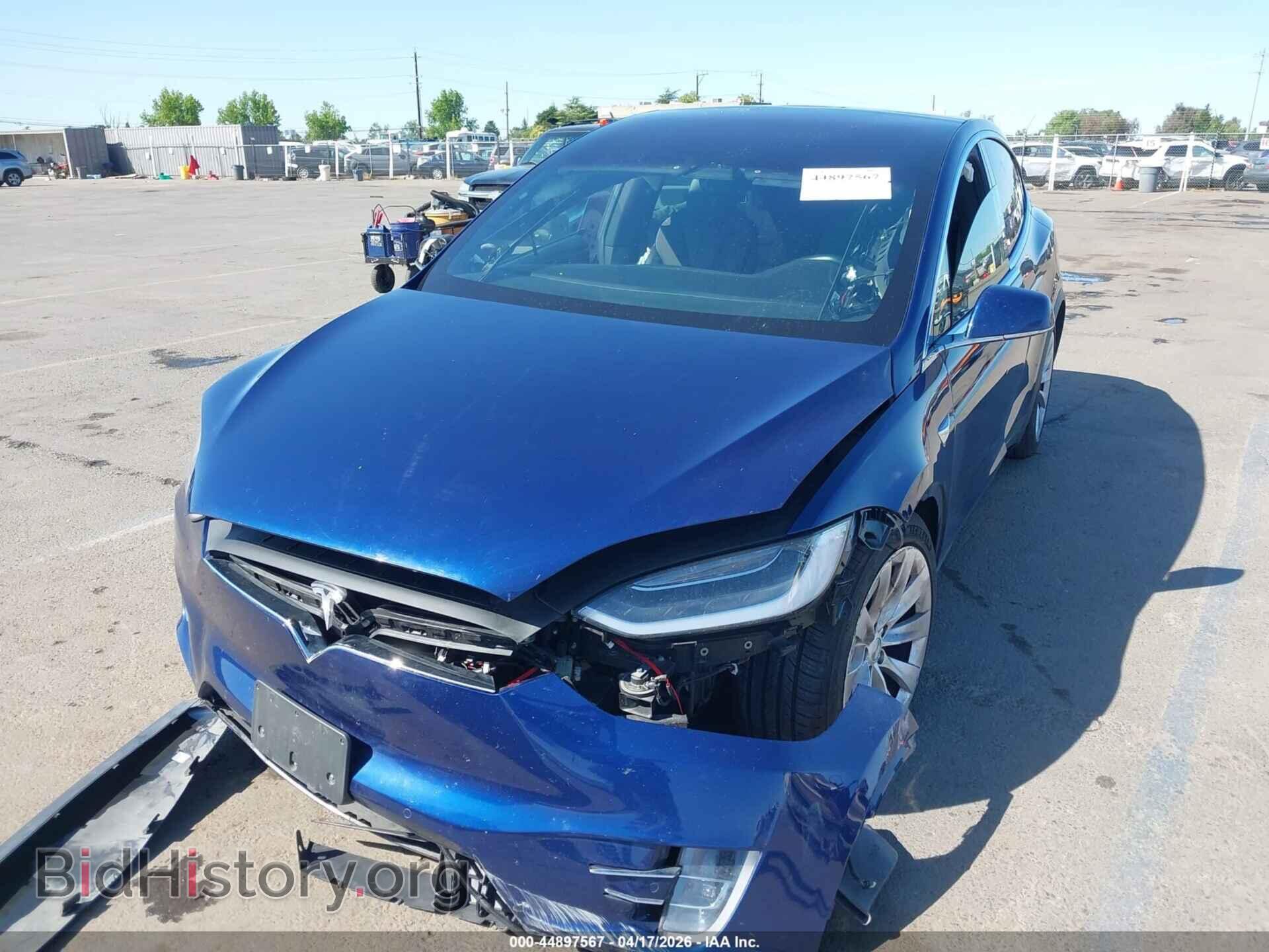 2018 TESLA MODEL X - VIN: 5YJXCAE21JF102478 - Photo 2