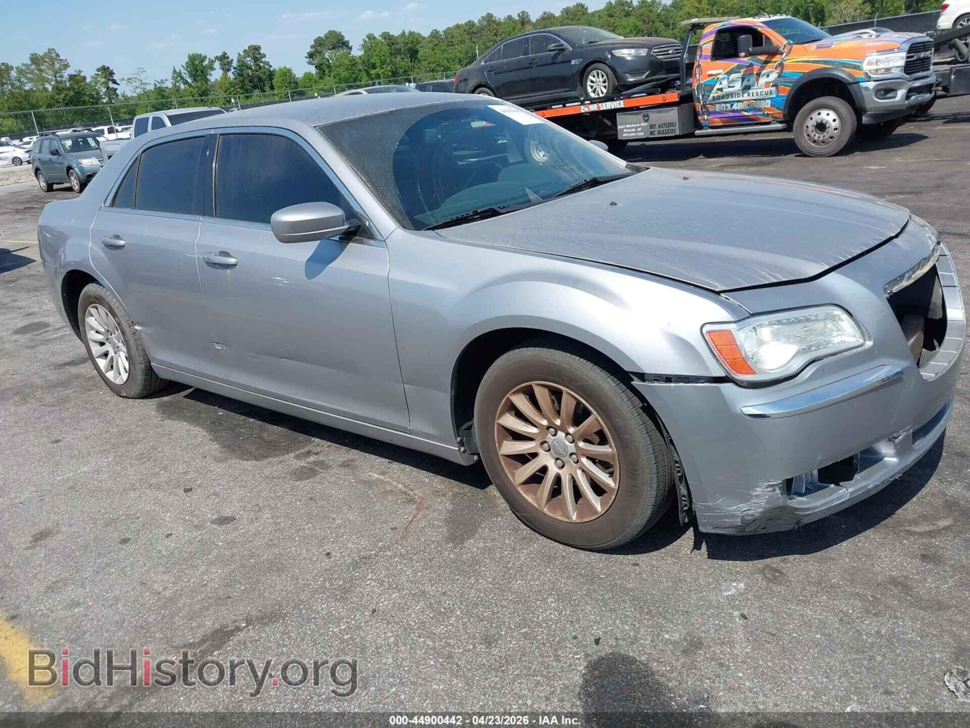 Фотография 2C3CCAAG0EH289006 - CHRYSLER 300 2014
