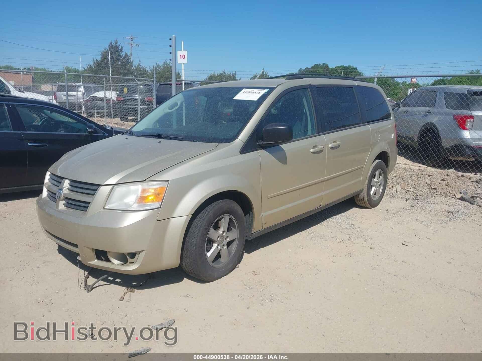2010 DODGE GRAND CARAVAN - VIN: 2D4RN3D19AR411341 - Фото 2