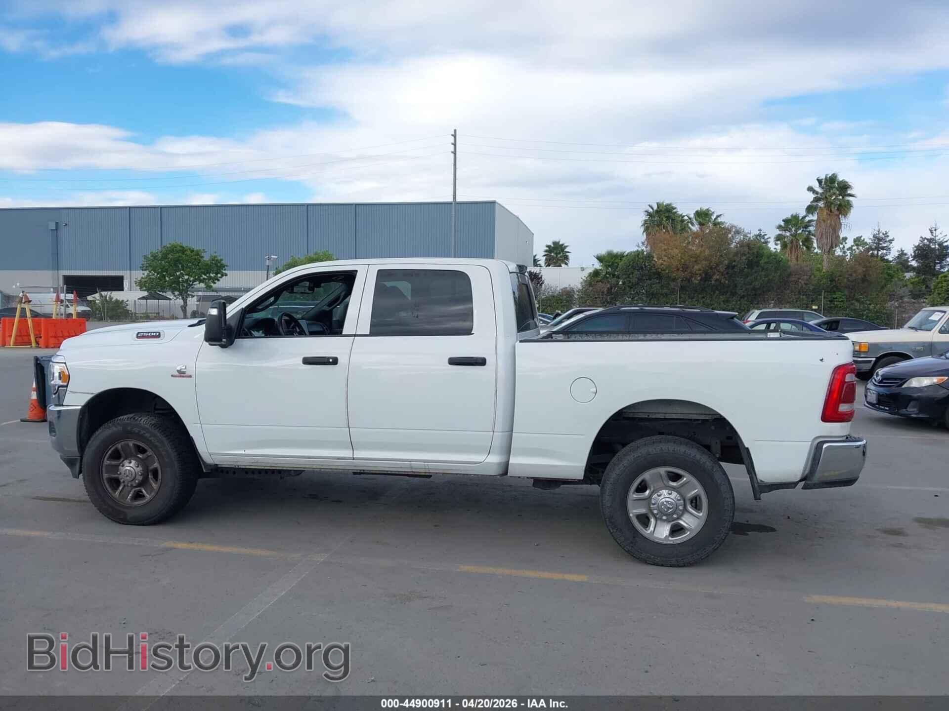 2024 RAM 2500 - VIN: 3C6UR5CL9RG347319 - Photo 14