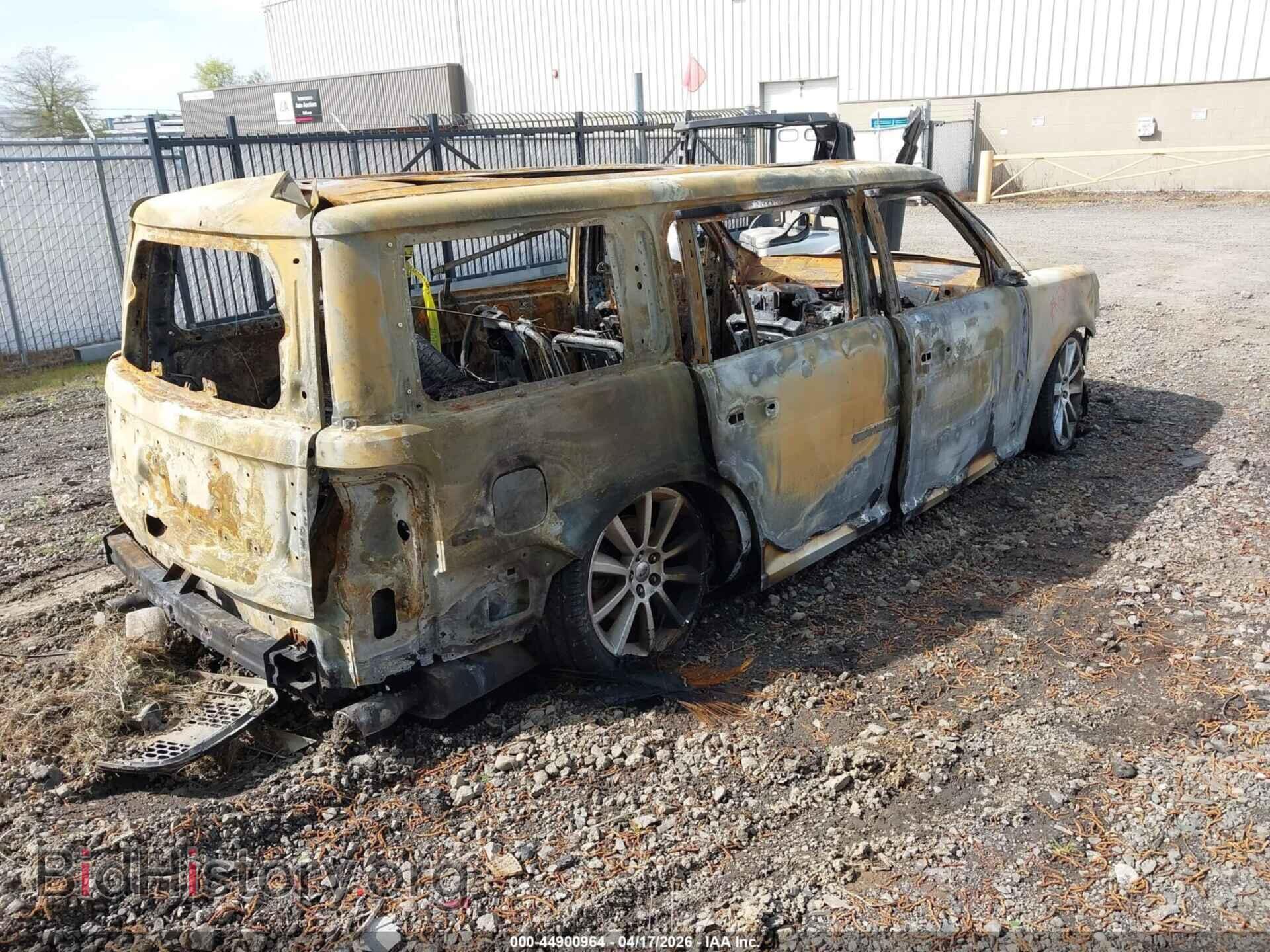 2010 FORD FLEX - VIN: 2FMHK6DT3ABA70415 - Фото 4