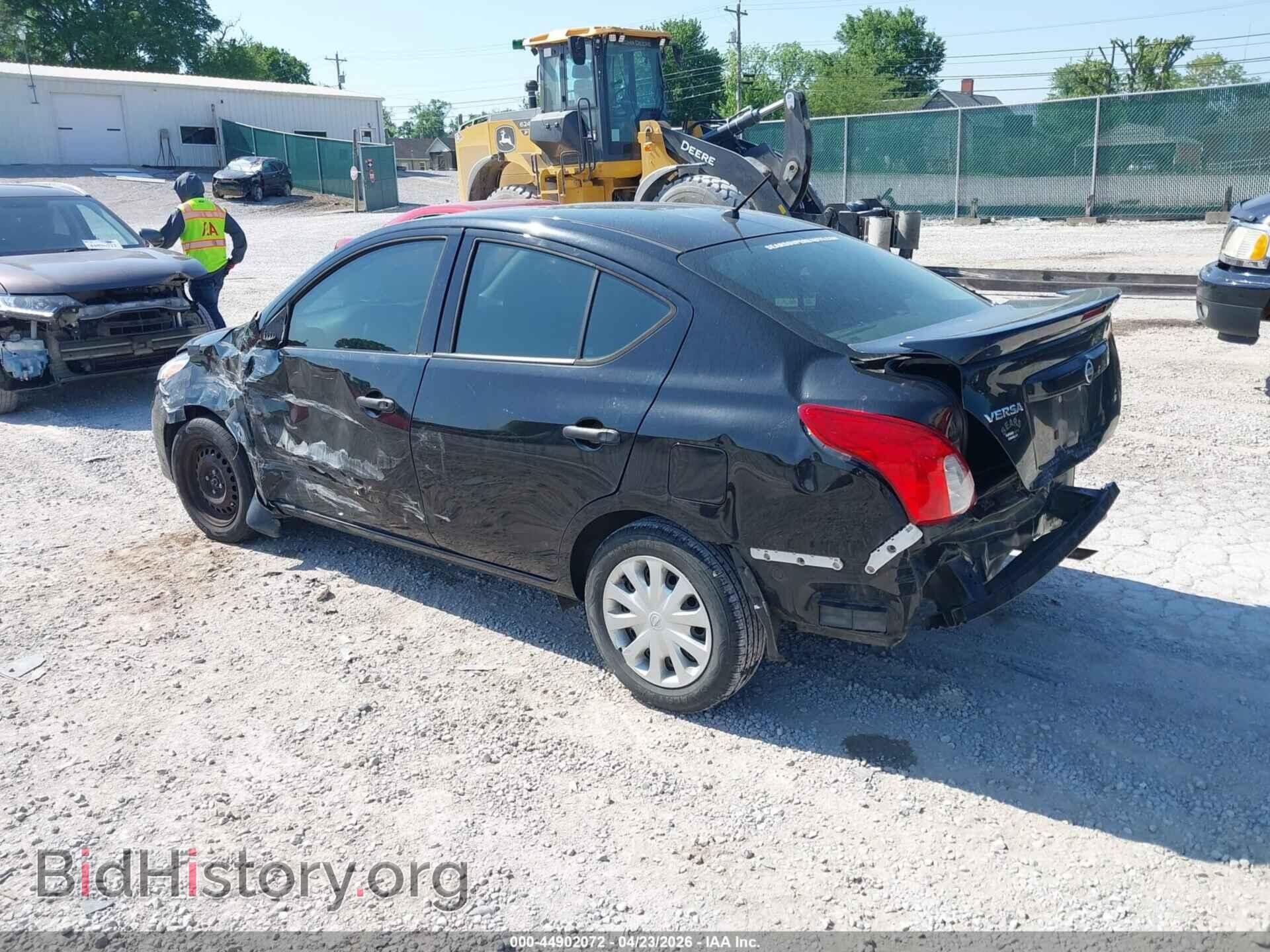 2017 NISSAN VERSA - VIN: 3N1CN7AP3HL828001 - Фото 3
