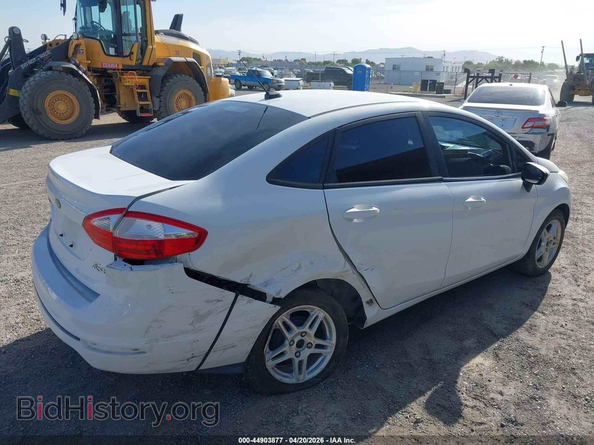 2018 FORD FIESTA - VIN: 3FADP4BJ9JM141065 - Фото 4