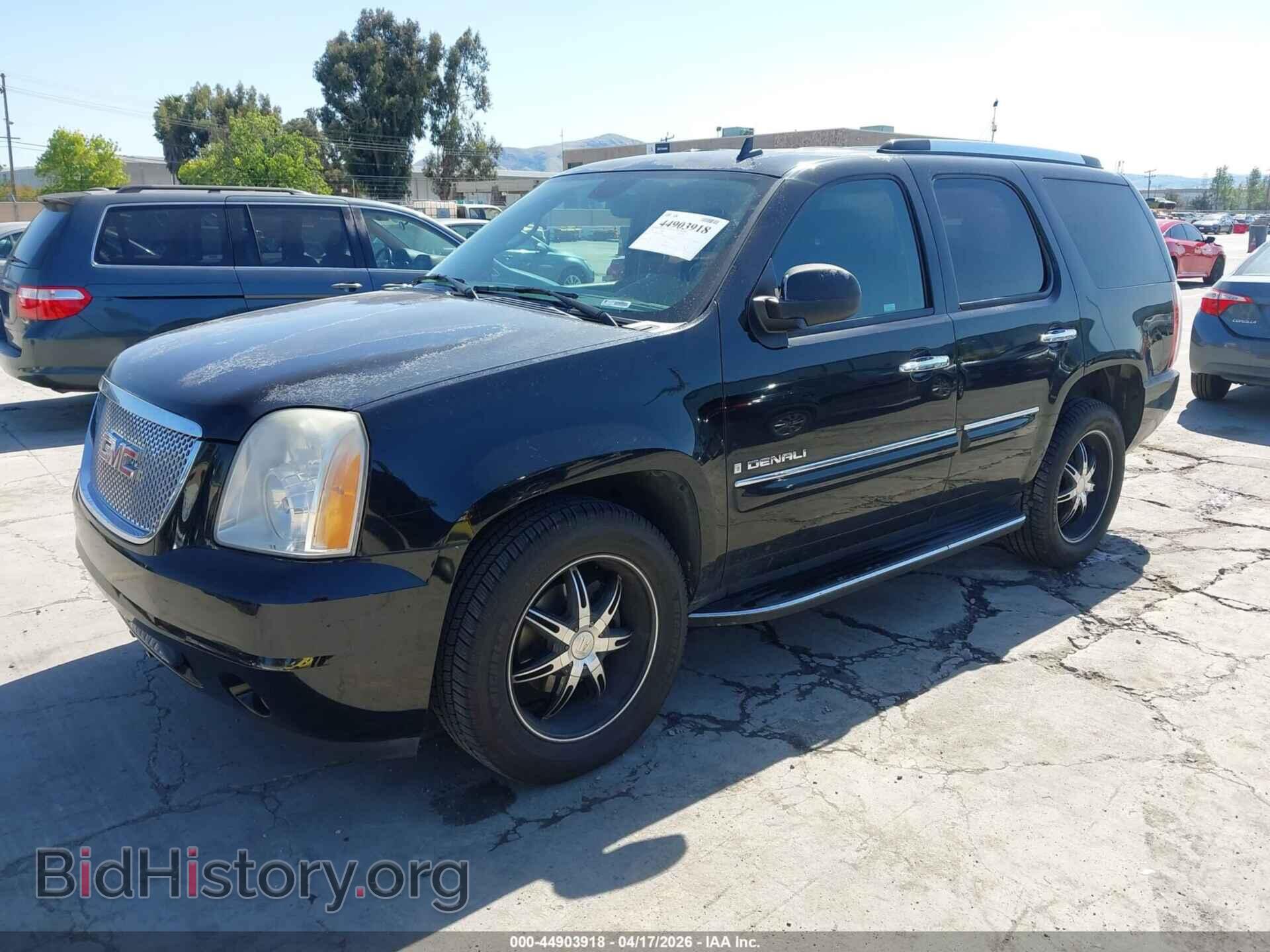 2008 GMC YUKON - VIN: 1GKFK63848J123948 - Фото 2