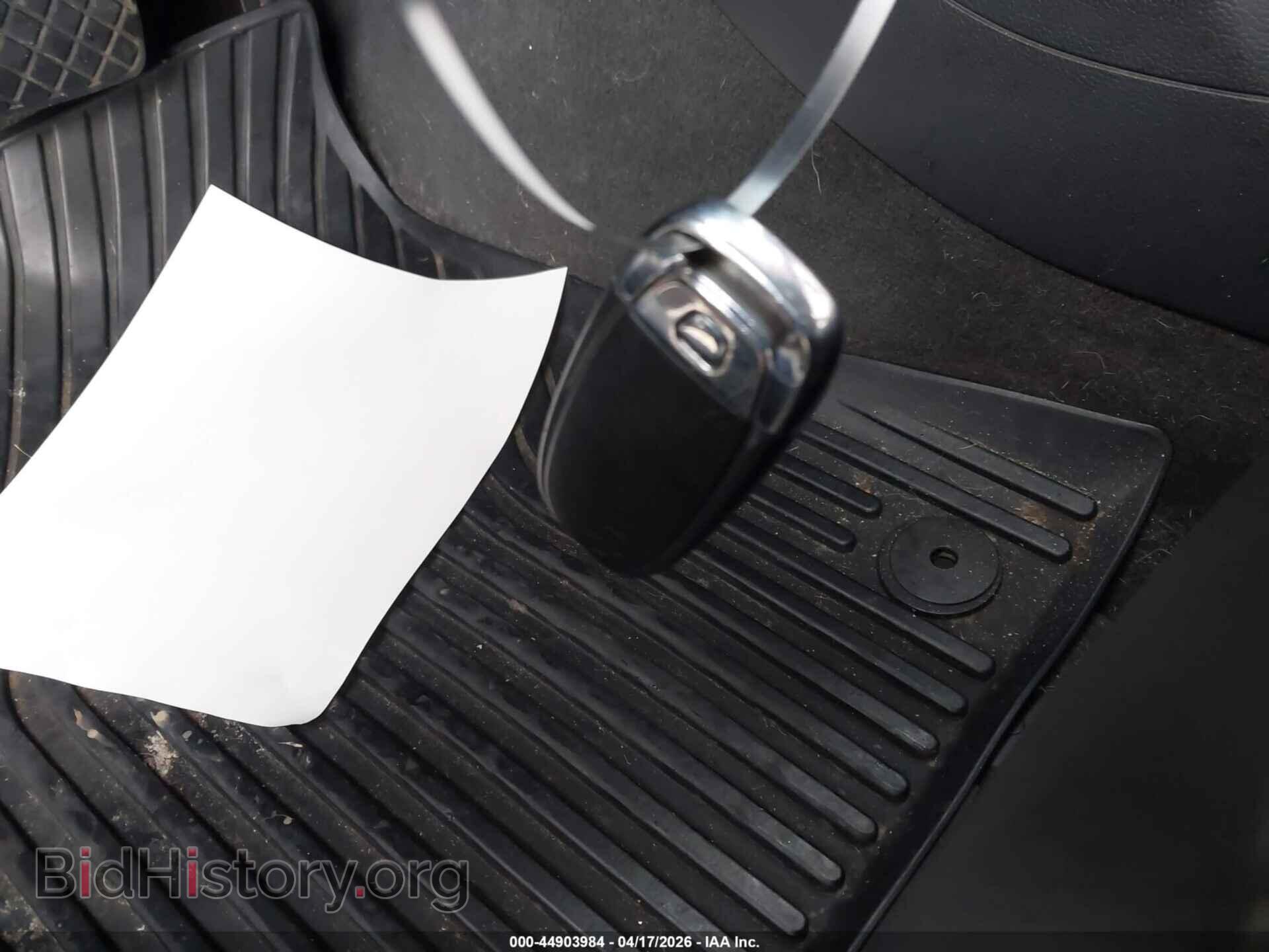 2016 AUDI A4 - VIN: WAUFFAFL0GN004687 - Photo 11