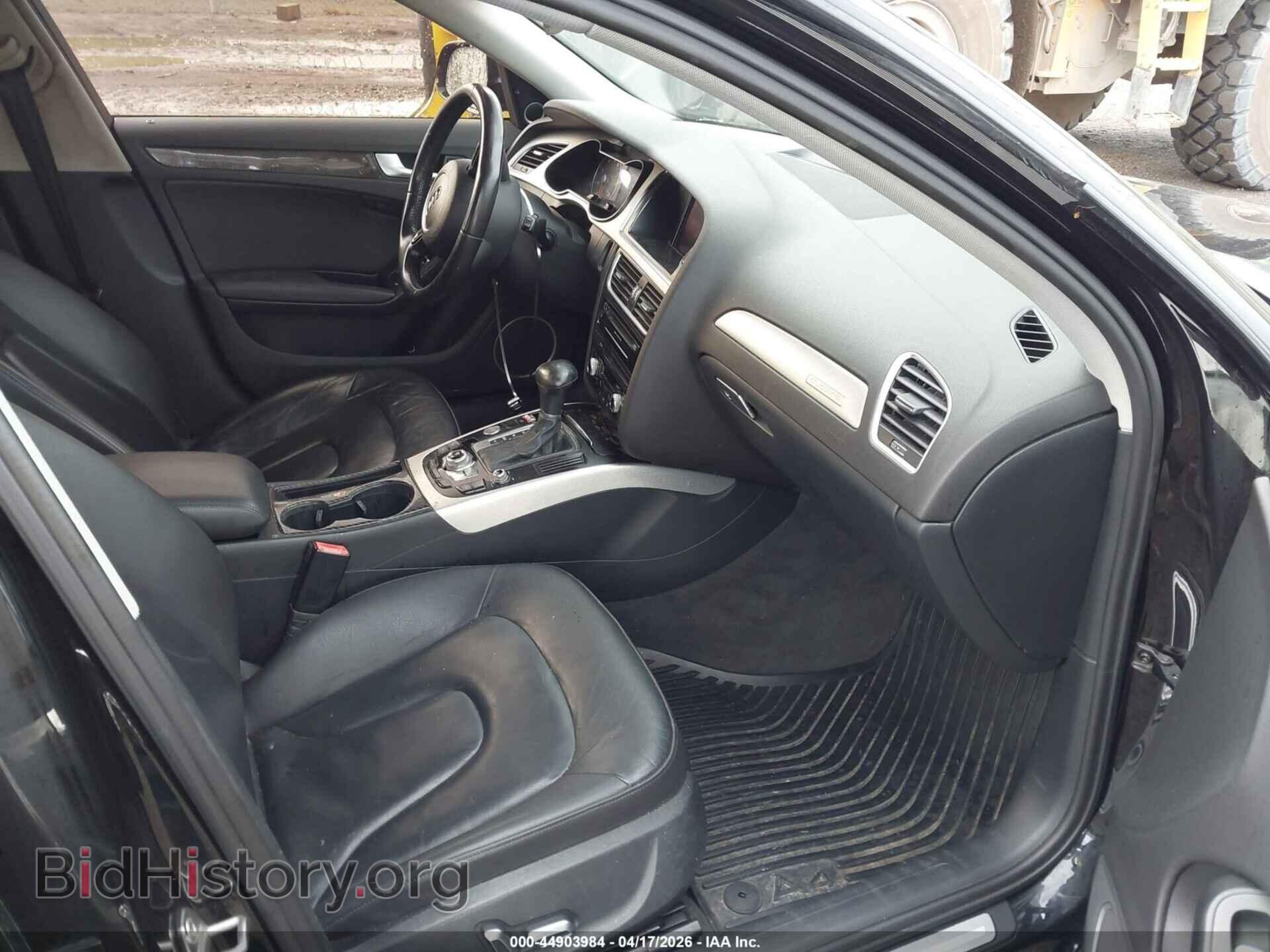 2016 AUDI A4 - VIN: WAUFFAFL0GN004687 - Photo 5