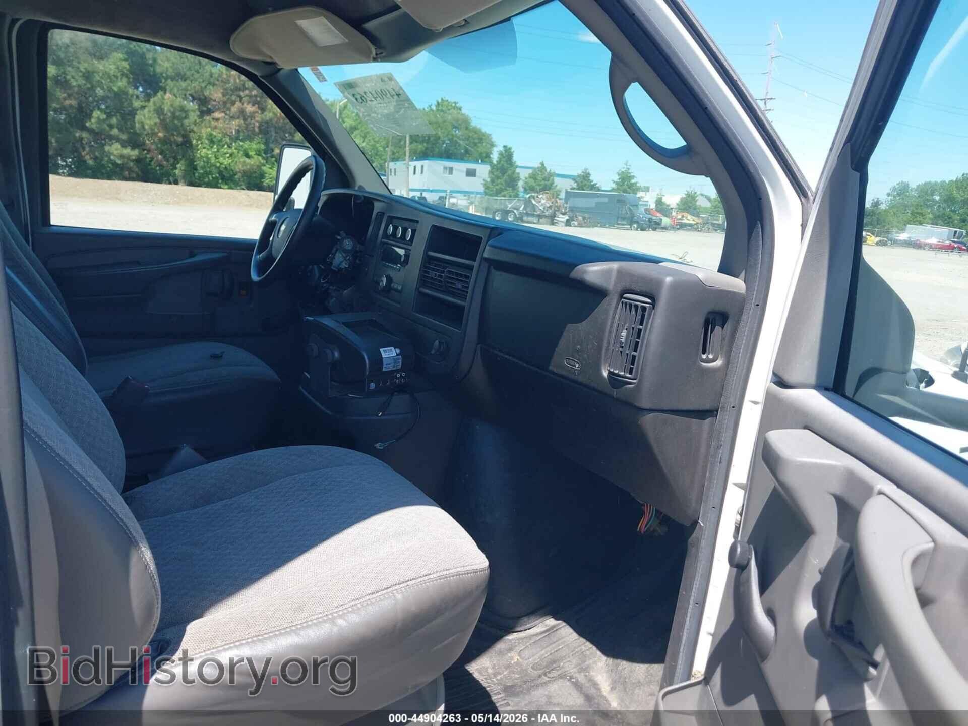 2009 CHEVROLET EXPRESS CUTAWAY - VIN: 1GBHG31K791104237 - Фото 6