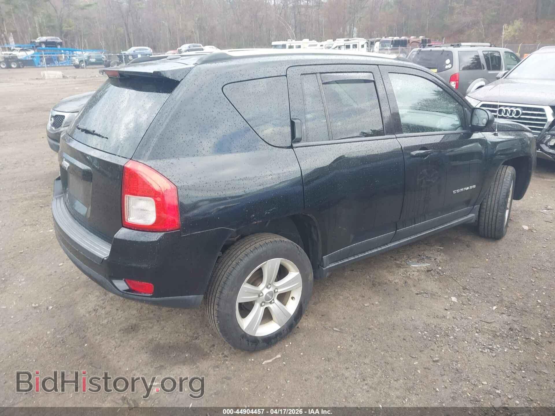 2012 JEEP COMPASS - VIN: 1C4NJDBB7CD549796 - Photo 4