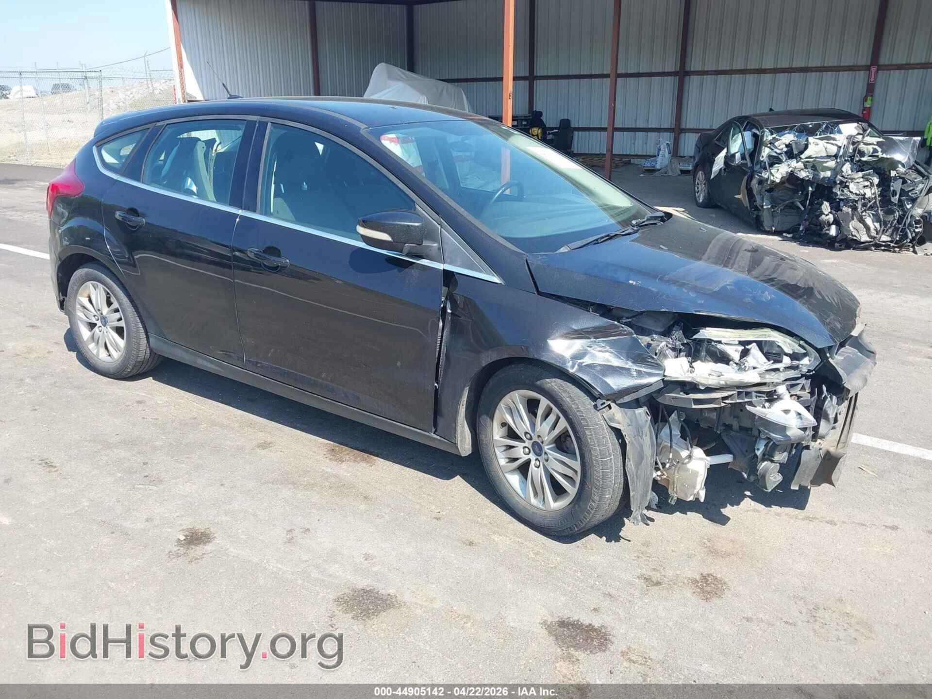 Photo 1FAHP3M2XCL449058 - FORD FOCUS 2012