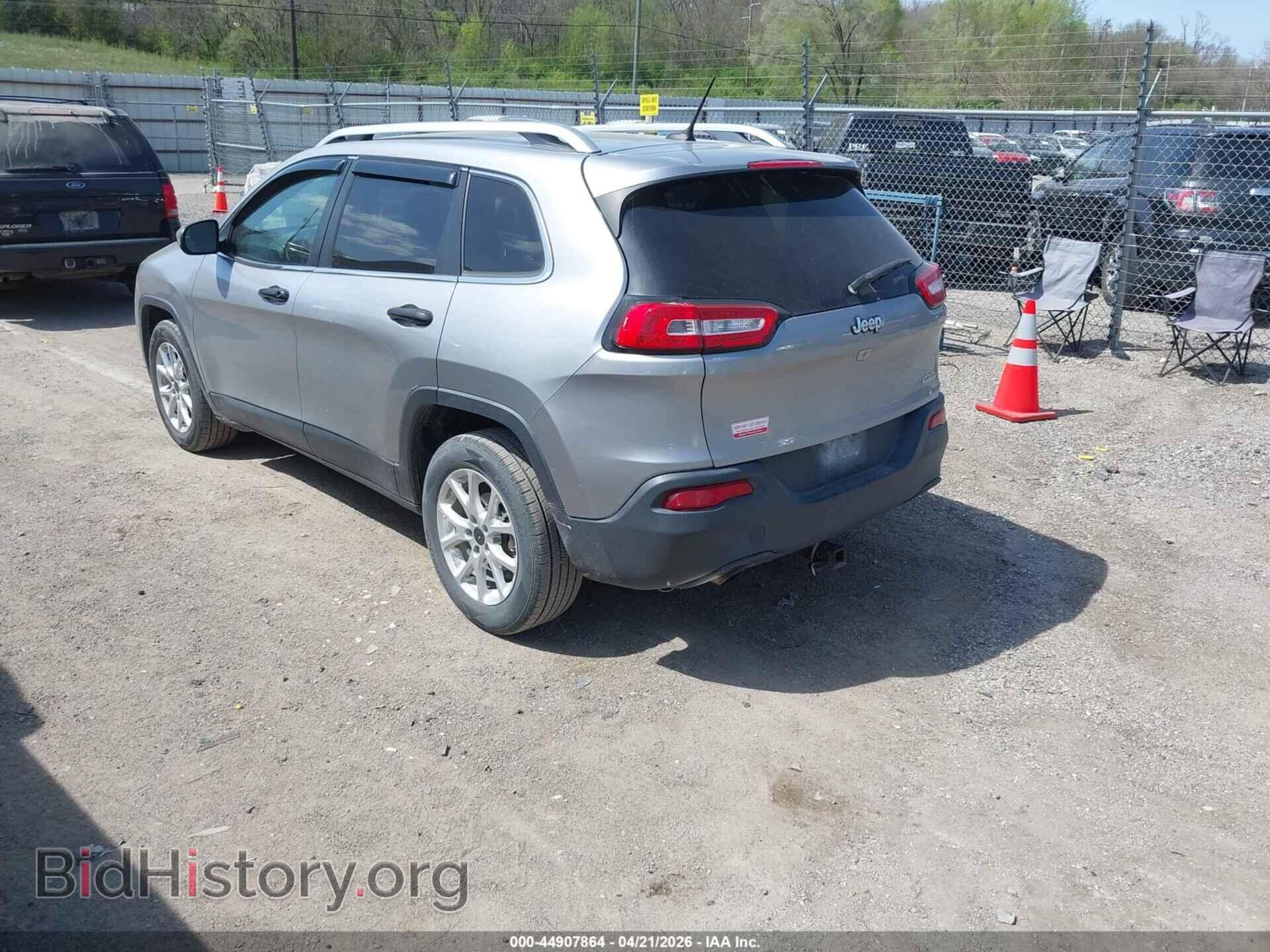 2015 JEEP CHEROKEE - VIN: 1C4PJLCB5FW642570 - Фото 3