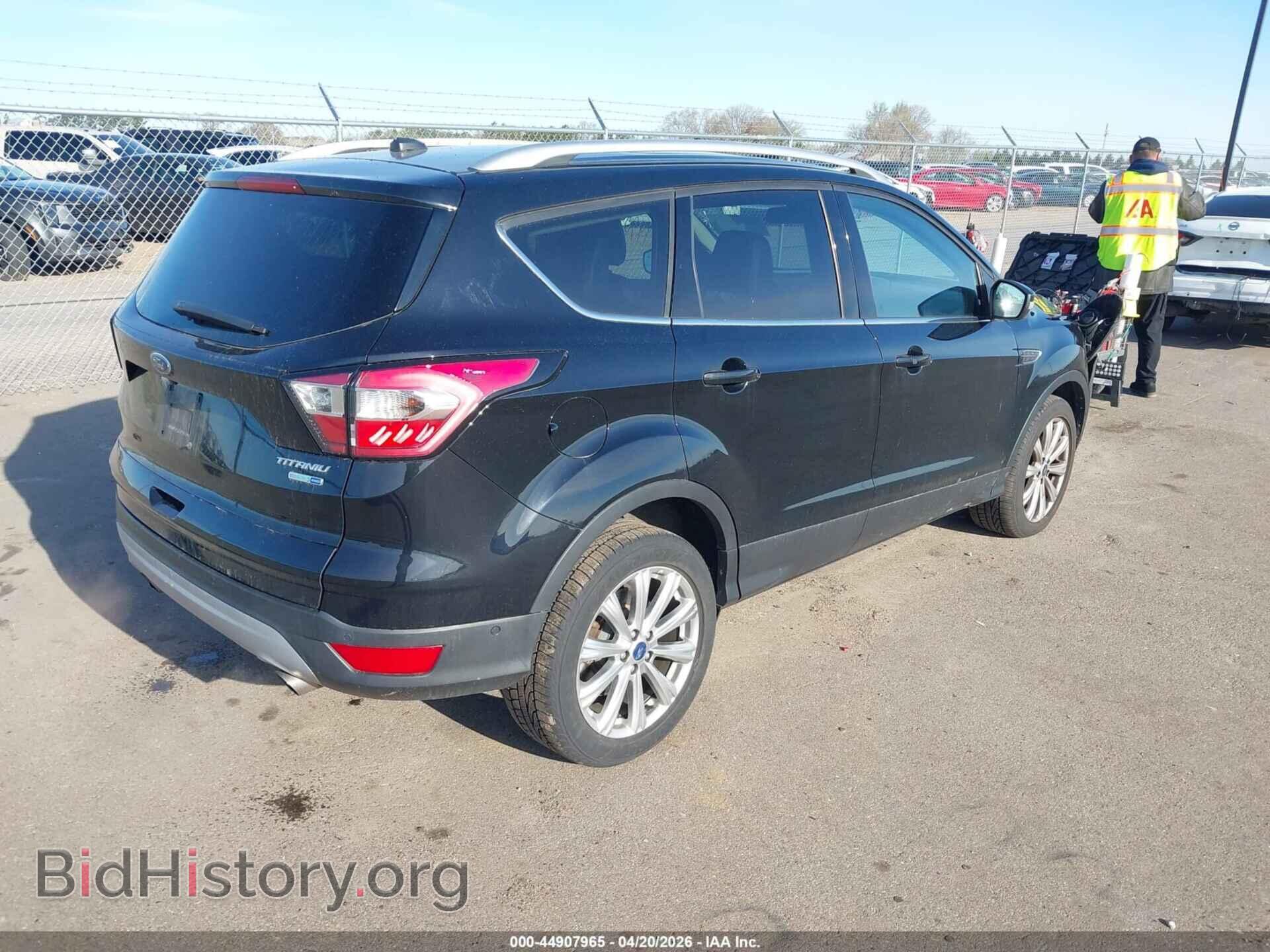 2017 FORD ESCAPE - VIN: 1FMCU9J95HUD71335 - Фото 4
