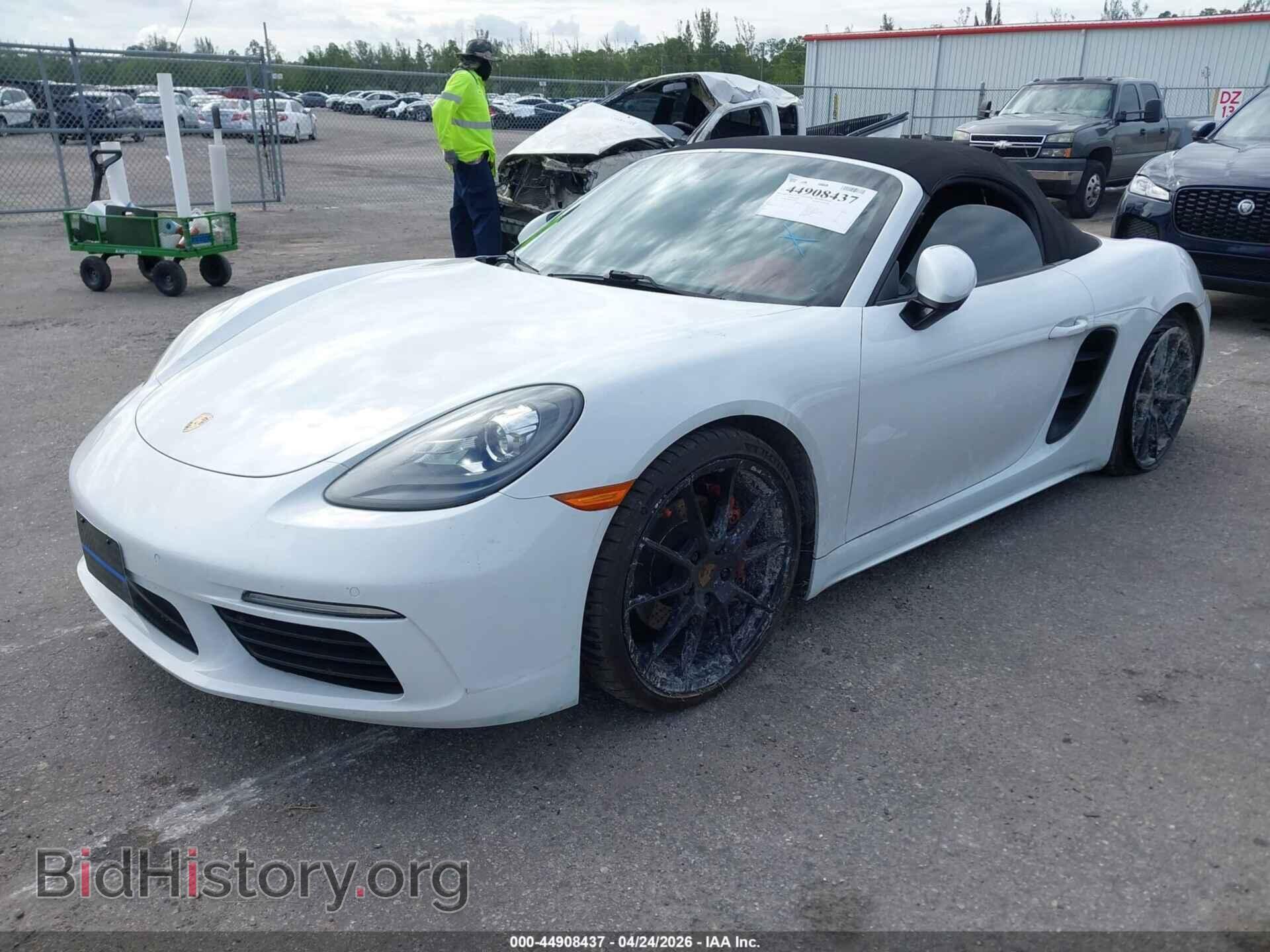 2017 PORSCHE 718 BOXSTER - VIN: WP0CB2A89HS240798 - Фото 2