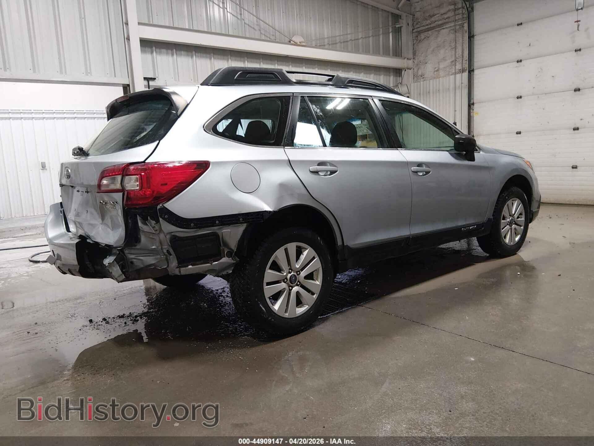 2017 SUBARU OUTBACK - VIN: 4S4BSAAC1H3207164 - Фото 4