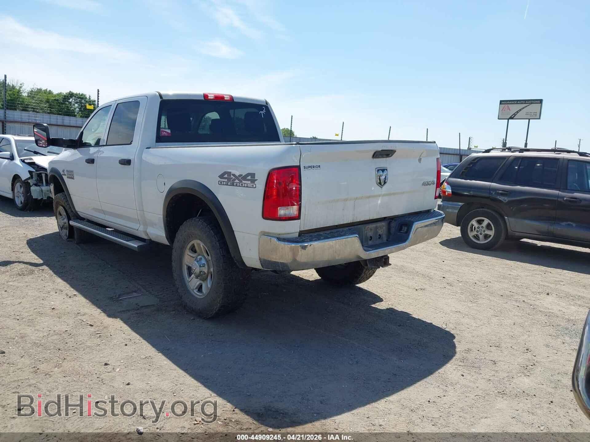2018 RAM 2500 - VIN: 3C6UR5CL3JG359695 - Фото 3