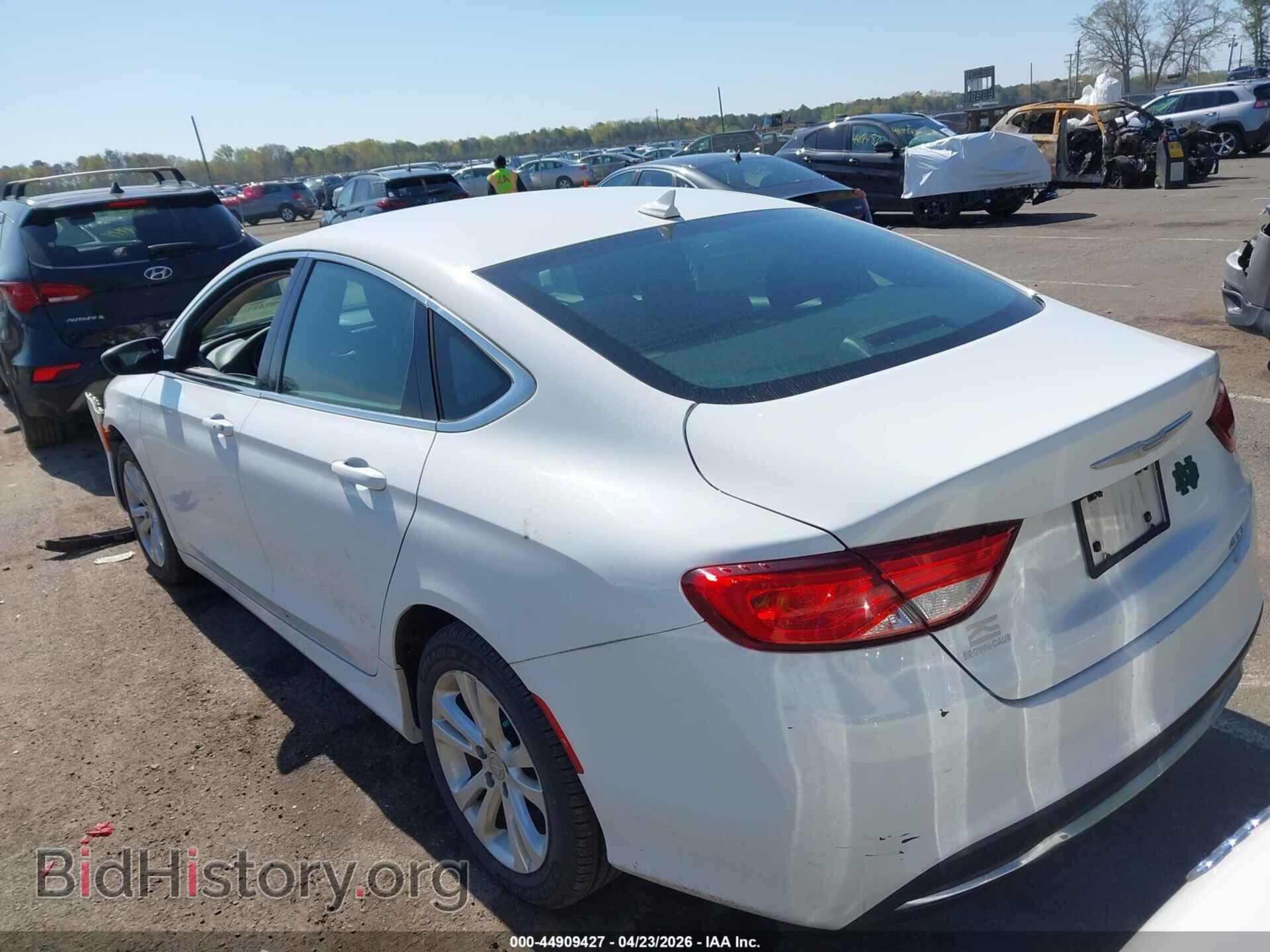 2015 CHRYSLER 200 - VIN: 1C3CCCAB0FN622684 - Фото 3