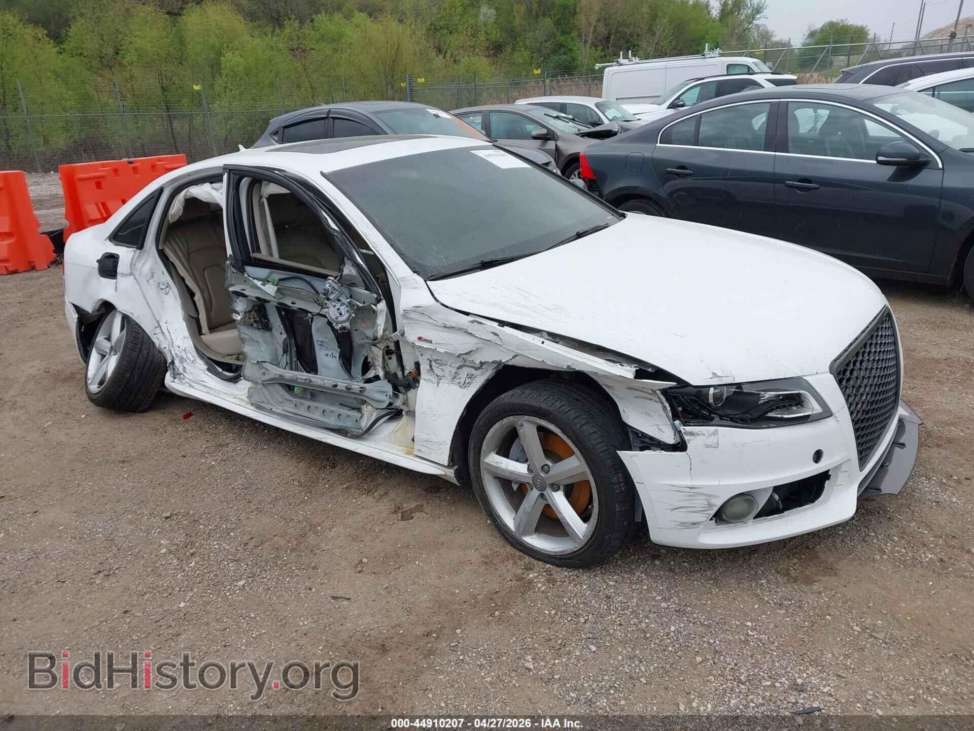 Photo WAUFFAFL0CN006028 - AUDI A4 2012