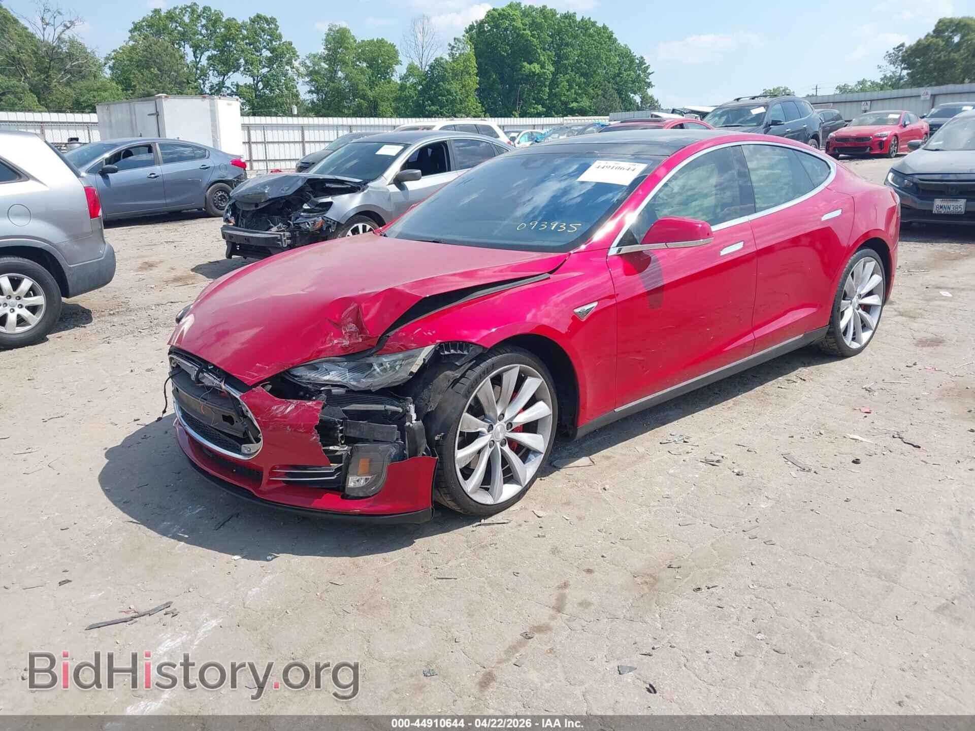 2015 TESLA MODEL S - VIN: 5YJSA1H45FF093935 - Photo 2