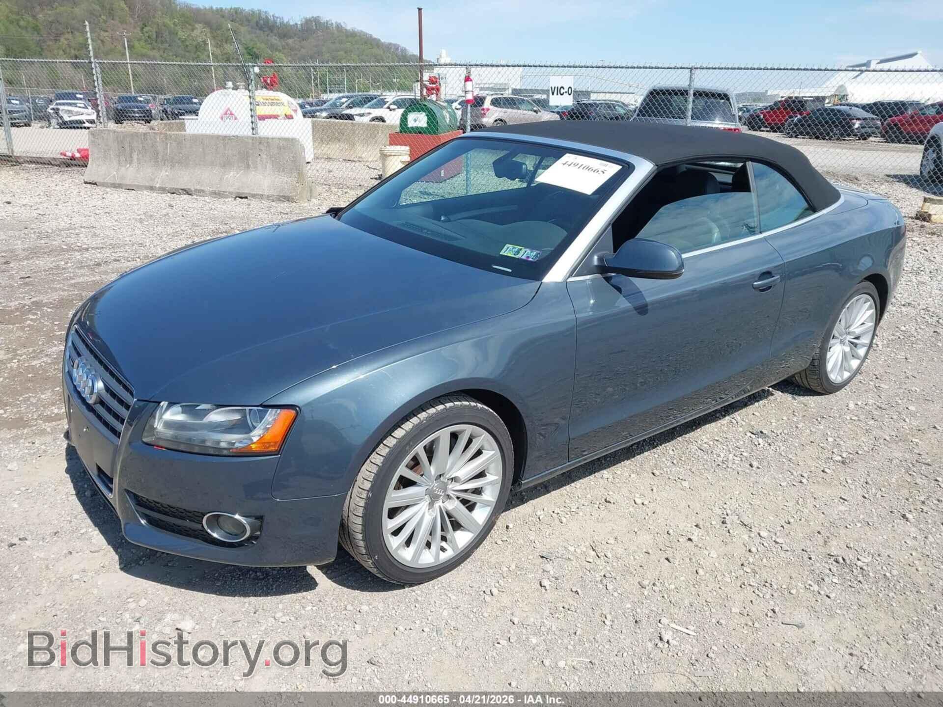 2011 AUDI A5 - VIN: WAULFAFH1BN018279 - Photo 2