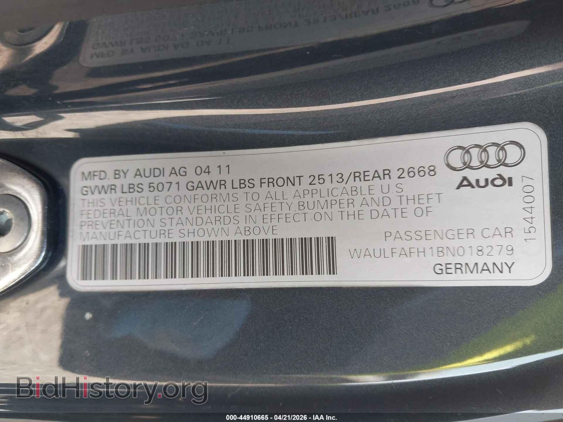 2011 AUDI A5 - VIN: WAULFAFH1BN018279 - Photo 9
