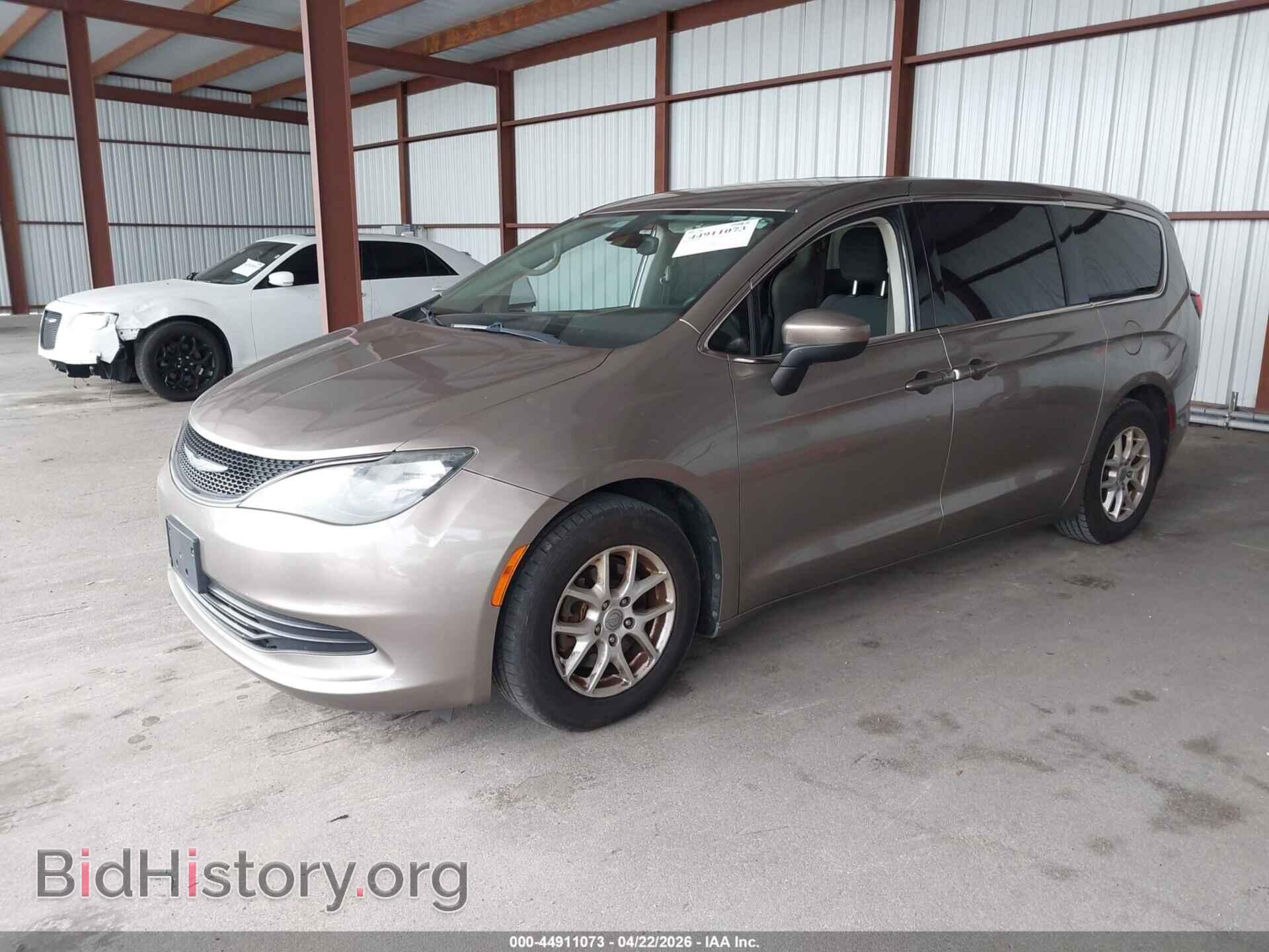 2017 CHRYSLER PACIFICA - VIN: 2C4RC1DG9HR536202 - Photo 2