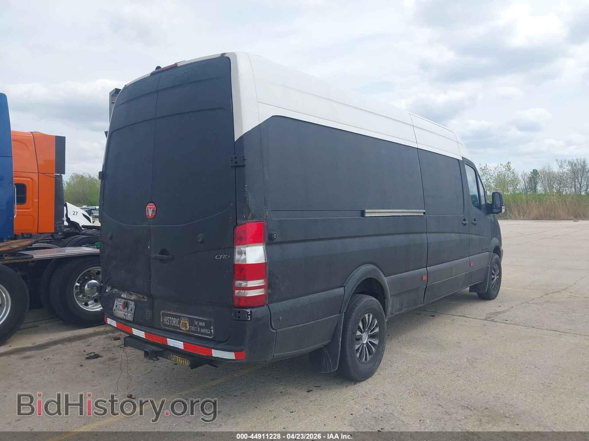 2007 DODGE SPRINTER VAN 3500 - VIN: WD0PF445X75145674 - Фото 4